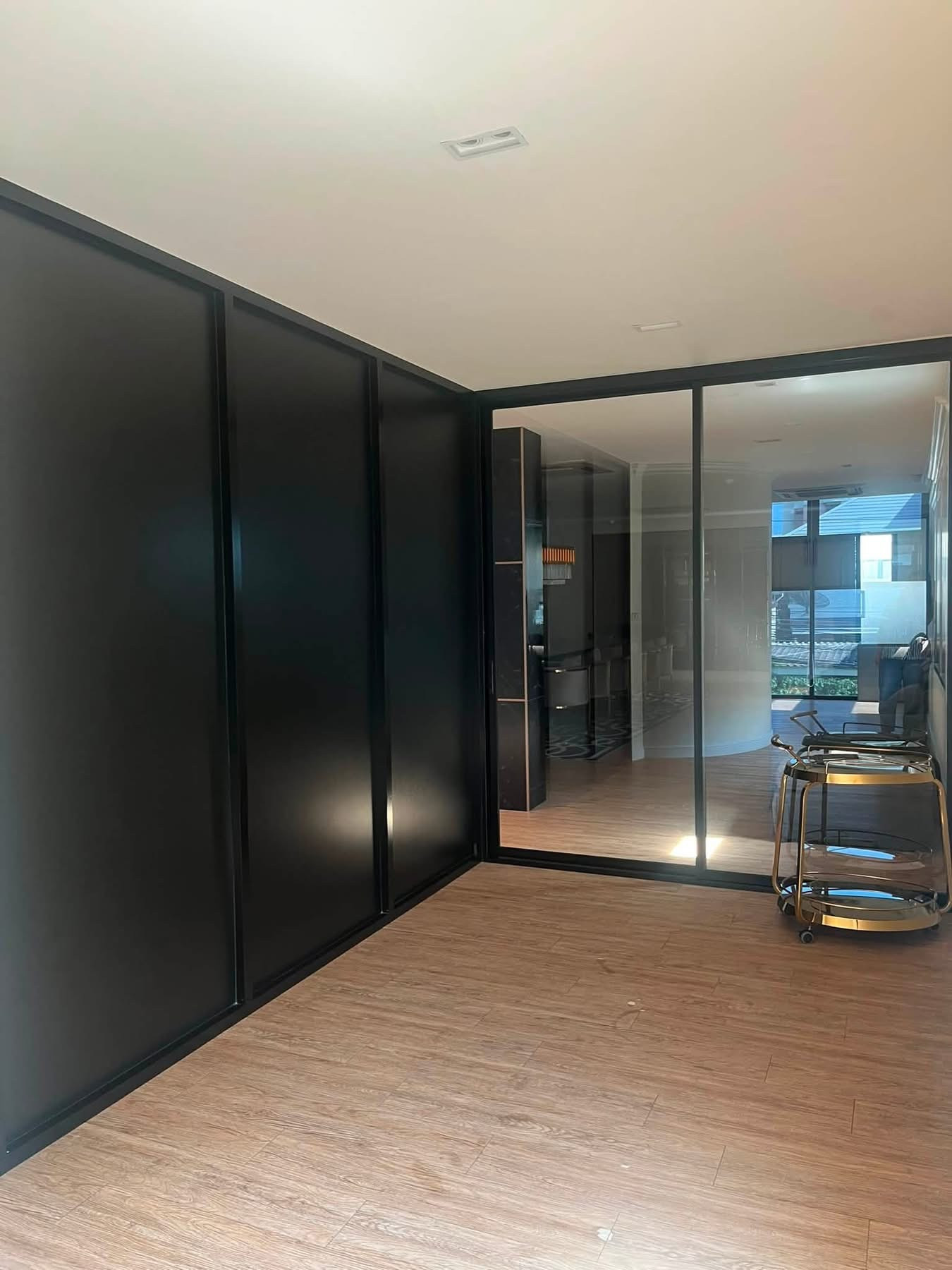 อาคารพาณิชย์ ทองหล่อ 23 / 5 ห้องนอน (ให้เช่า), Commercial building, Thonglor 23 / 5 Bedrooms (FOR RENT) GNG201