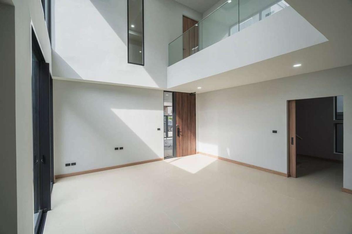 ปรีชา รามคำแหง - กรุงเทพกรีฑา / 4 ห้องนอน (ขาย), Preecha Ramkhamhaeng - Bangkok Kreetha / 4 Bedrooms (FOR SALE) BZD238
