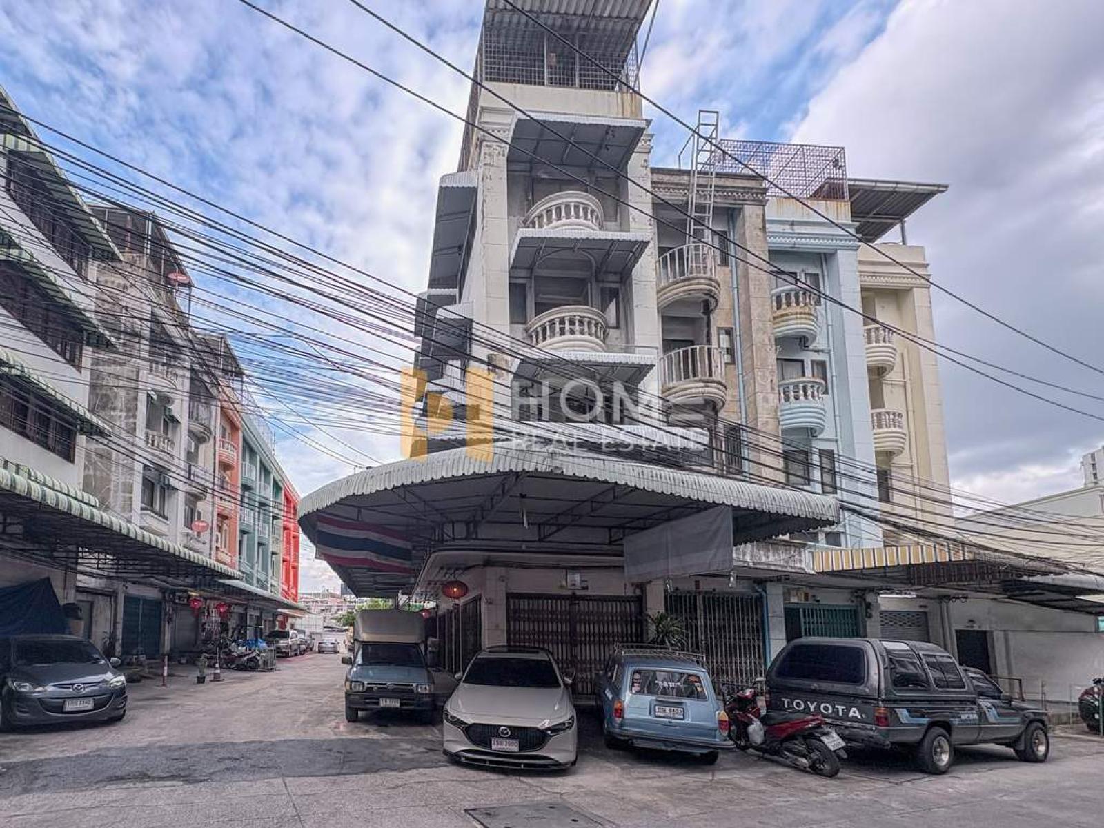 อาคารพาณิชย์ ซอยฟูศักดิ์ / 6 ชั้น (ขาย), Commercial building Soi Fusak / 6 Floors (FOR SALE) TPM433