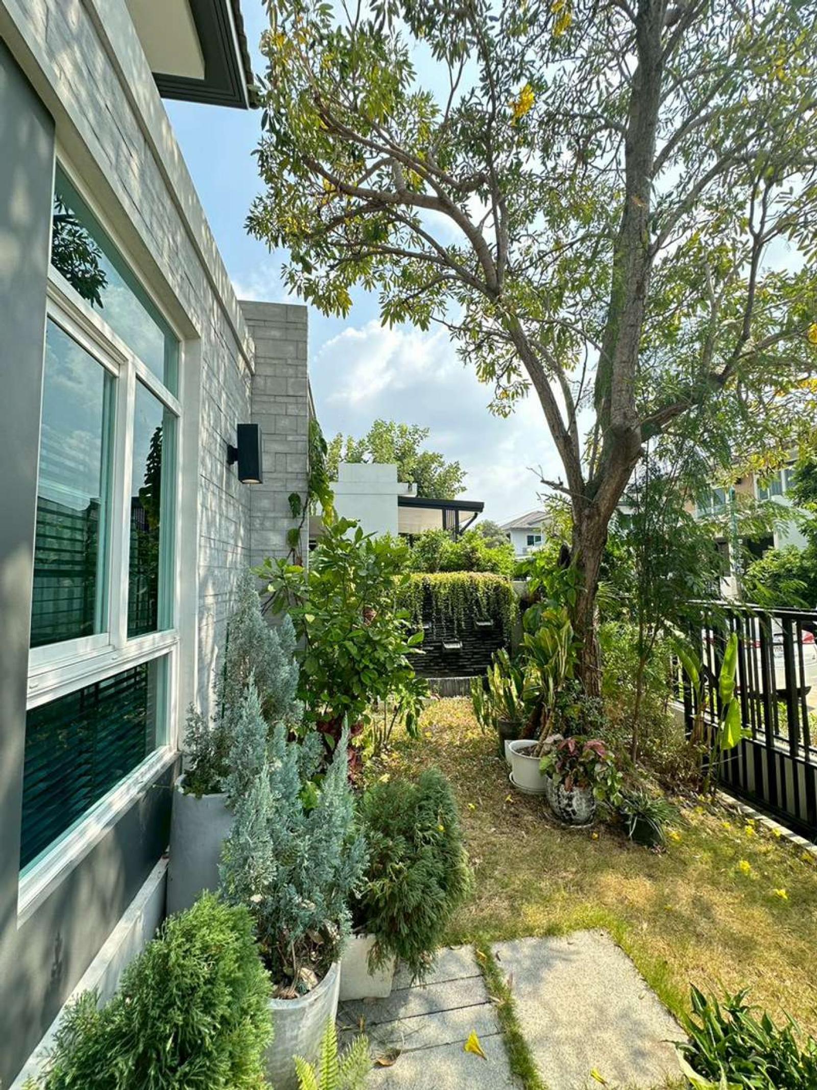 มัณฑนา เวสต์เกต / 4 ห้องนอน (ขาย), Mantana Westga / 4 Bedrooms (FOR SALE) AOM171