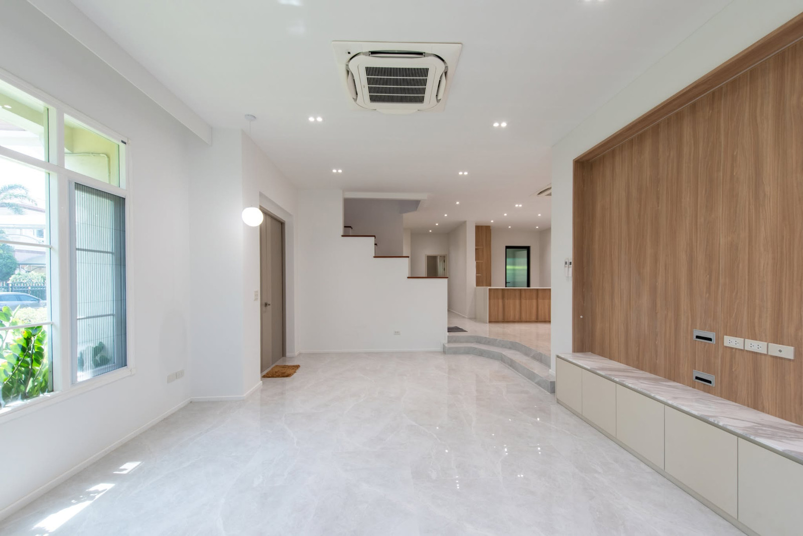 ลดาวัลย์ สุขุมวิท 103 / 4 ห้องนอน (ขาย), Ladawan Sukhumwit / 4 Bedrooms (FOR SALE) POON297