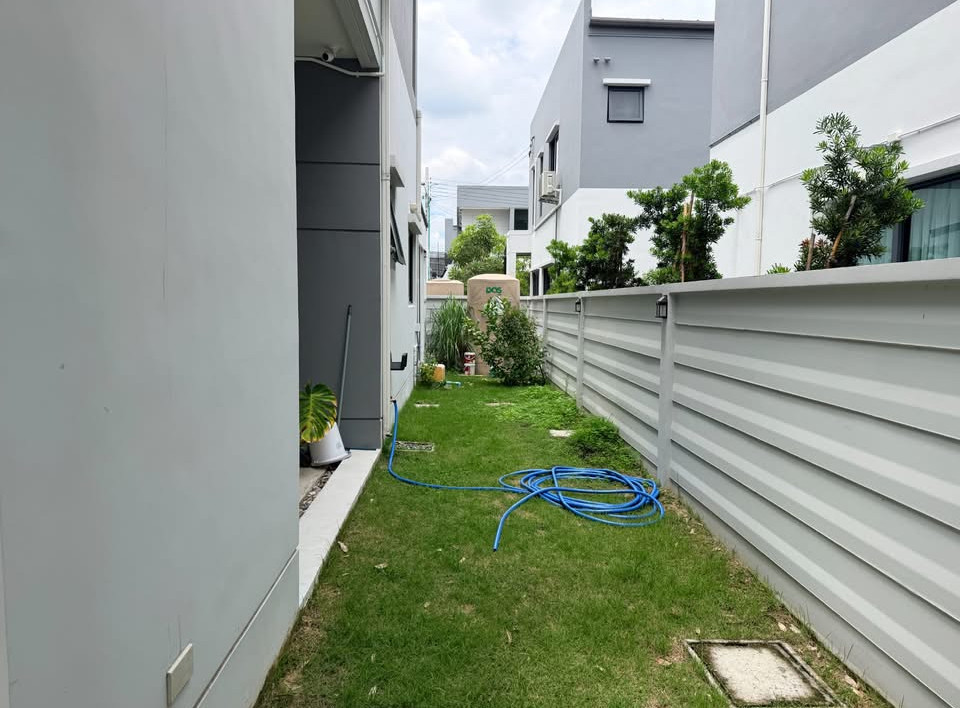 เซนโทร ชัยพฤกษ์ - แจ้งวัฒนะ 3 / 3 ห้องนอน (ขาย), Centro Chaiyapruek - Changwattana / 3 Bedrooms (FOR SALE) FAIR008