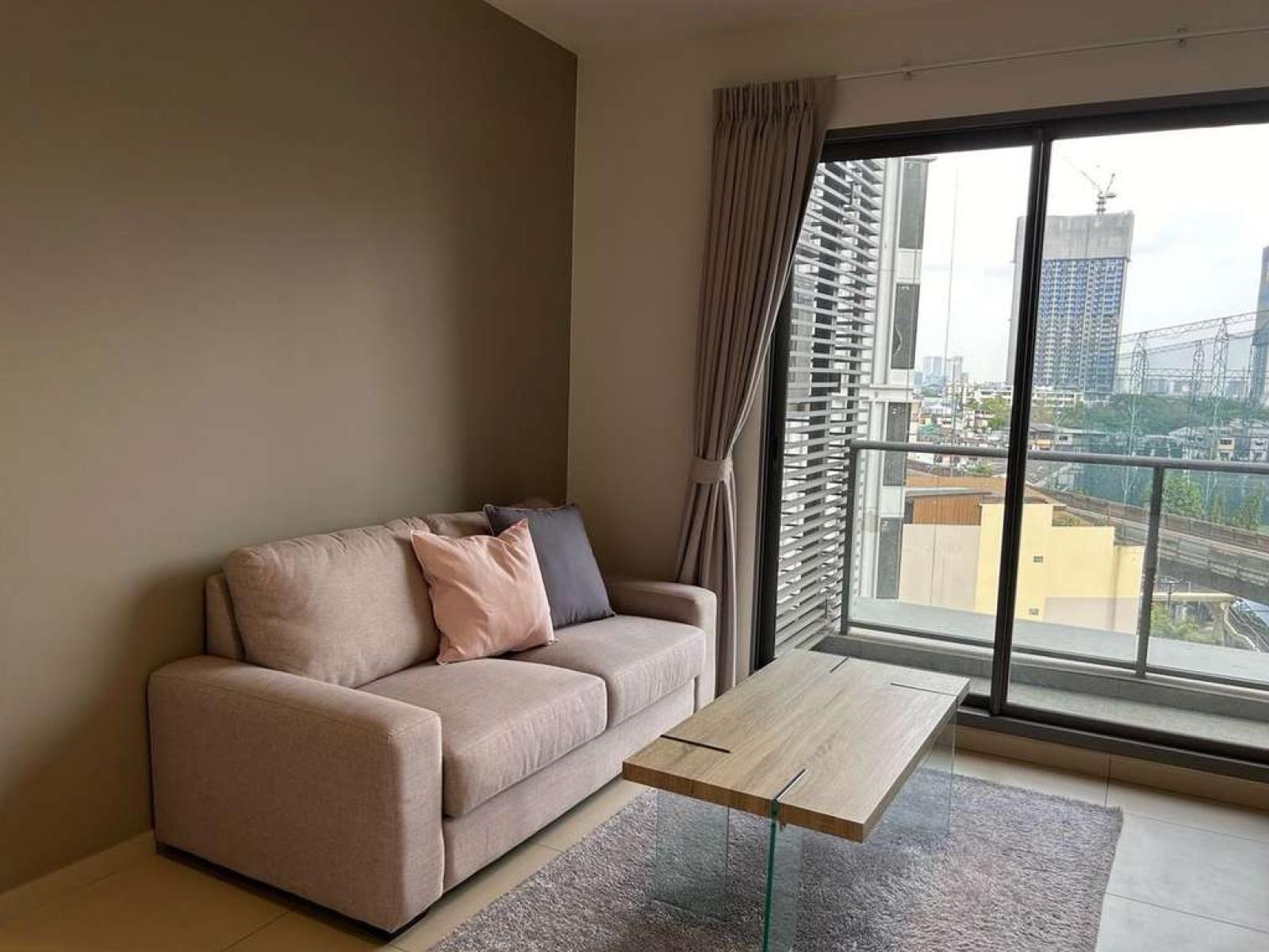The Lofts Ekkamai / 1 Bedroom (SALE WITH TENANT), เดอะ ลอฟท์ เอกมัย / 1 ห้องนอน (ขายพร้อมผู้เช่า) PEII016