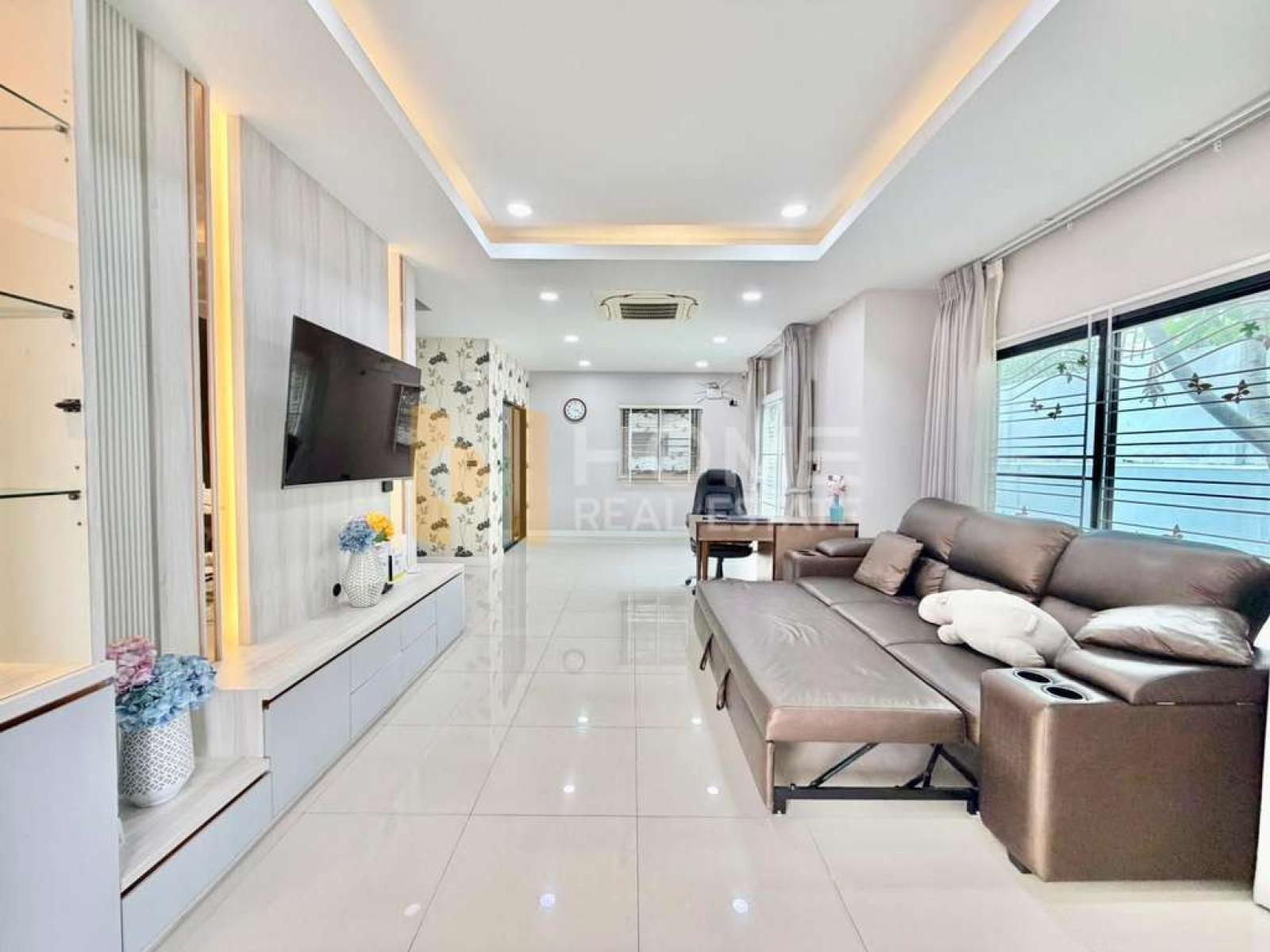 มณีรินทร์ ไพรเวซี่ ศรีราชา / 4 ห้องนอน (ขาย), Maneerin Privacy Sriracha / 4 Bedrooms (FOR SALE) YEAN231