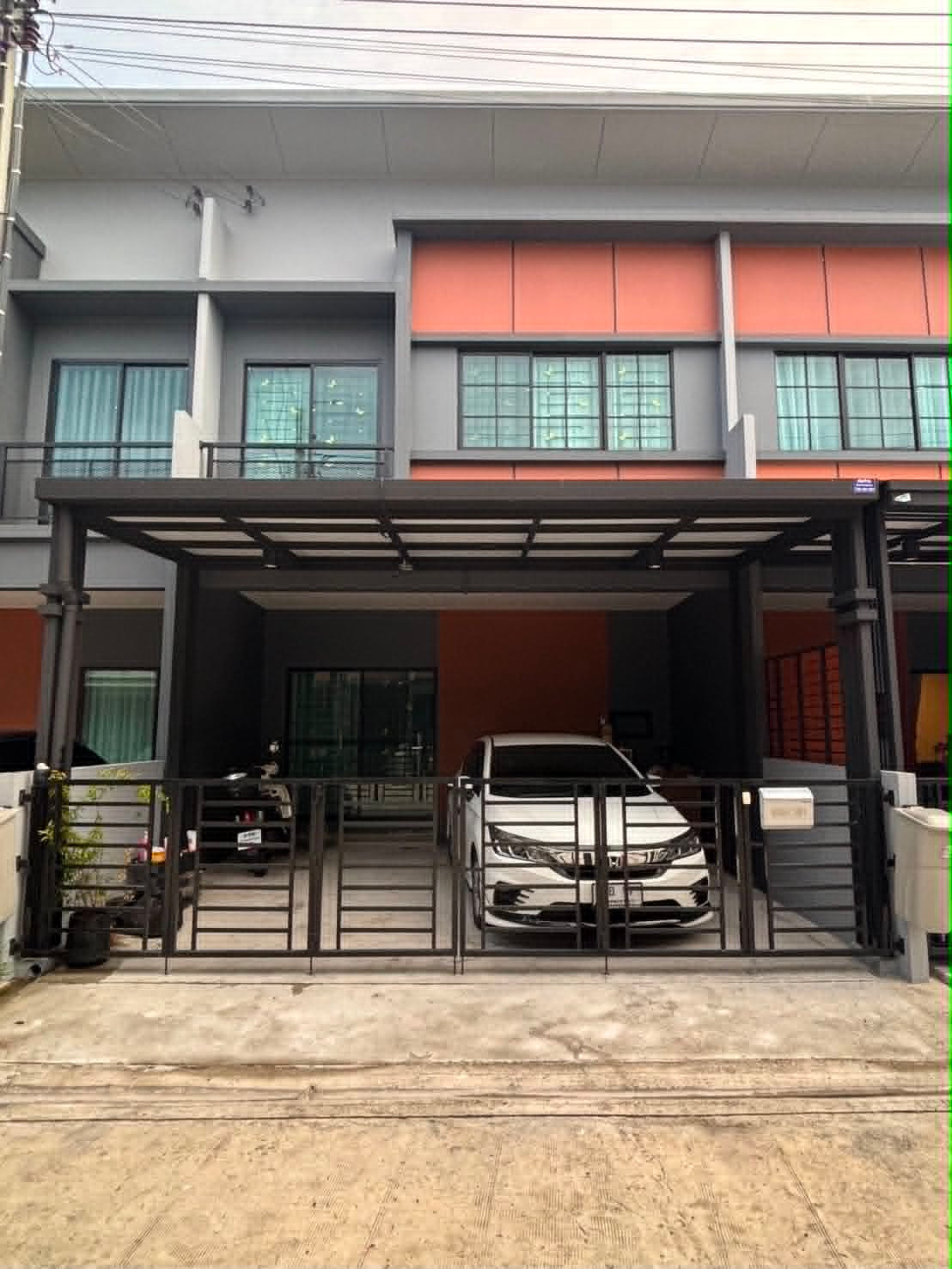 สิริ เพลส จรัญ - ปิ่นเกล้า / 3 ห้องนอน (ขาย), Siri Place Charan - Pinklao / 3 Bedrooms (FOR SALE) EARK068