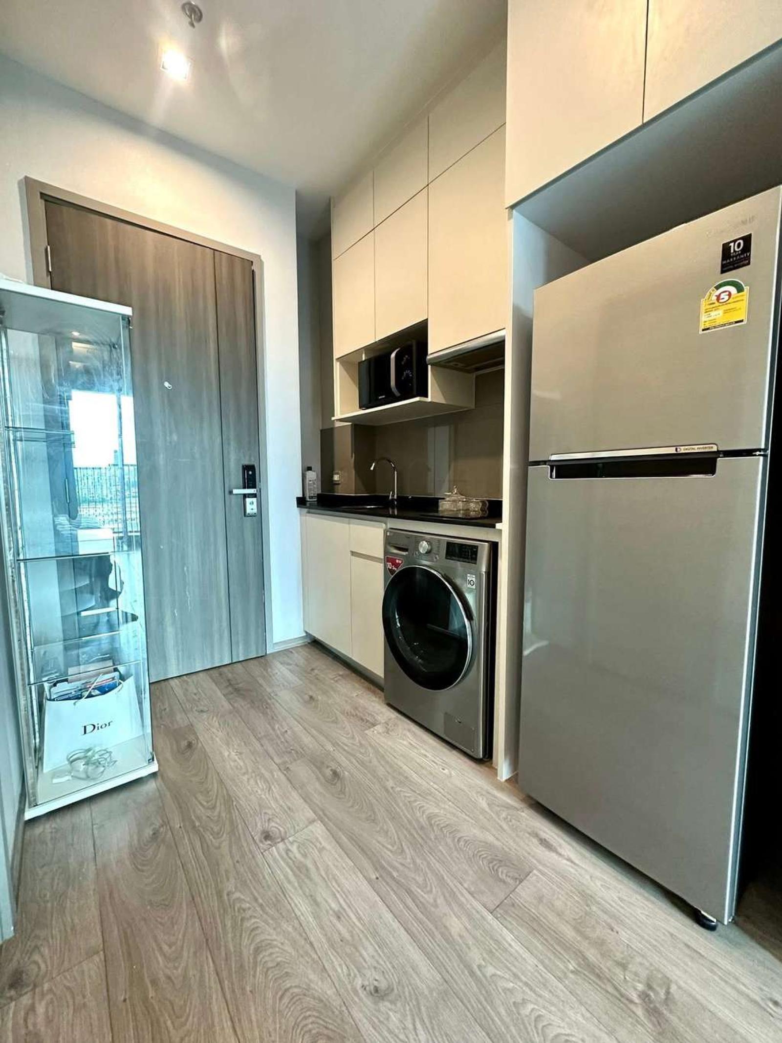 Whizdom Avenue Ratchada - Ladprao / Studio (SALE WITH TENANT), วิสซ์ดอม อเวนิว รัชดา - ลาดพร้าว / ห้องสตูดิโอ (ขายพร้อมผู้เช่า) JSMN243