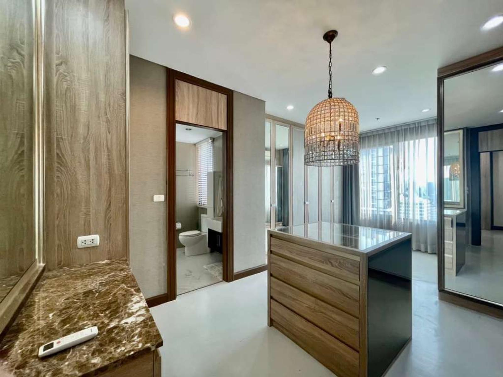 Villa Asoke / 3 Bedrooms (FOR SALE), วิลล่า อโศก / 3 ห้องนอน (ขาย) JSMN338