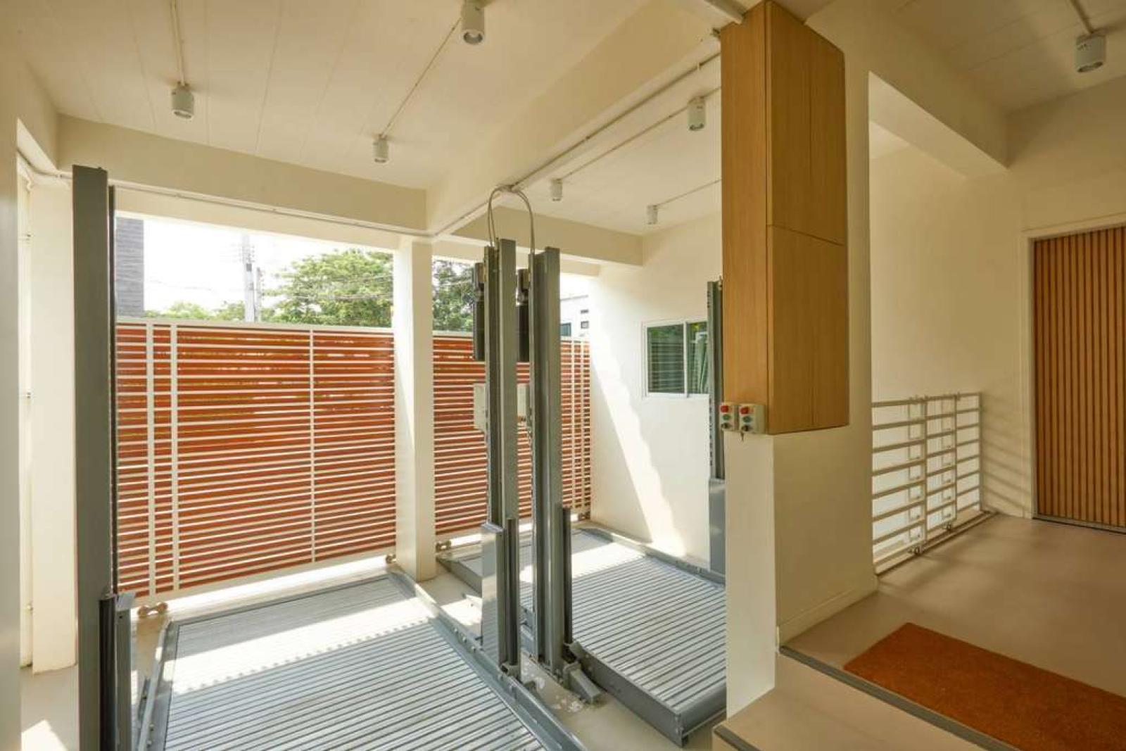 โฮม ออฟฟิศ ซอยเมืองแก้ว 14 / 4 ห้องนอน (ขาย), Home office, Soi Muang Kaew 14 / 4 Bedrooms (FOR SALE) DA001
