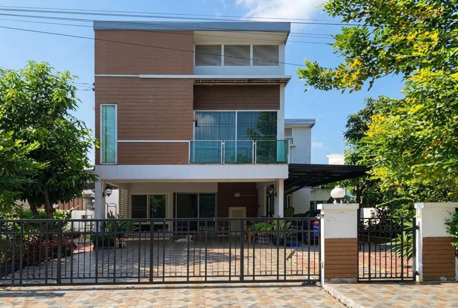 โฮมเพลส เดอะ พาร์ค วงแหวน - พระราม9 / 3 ห้องนอน (ให้เช่า), Home Place The Park Wongwaen - Rama9 / 3 Bedrooms (FOR RENT) BZD243