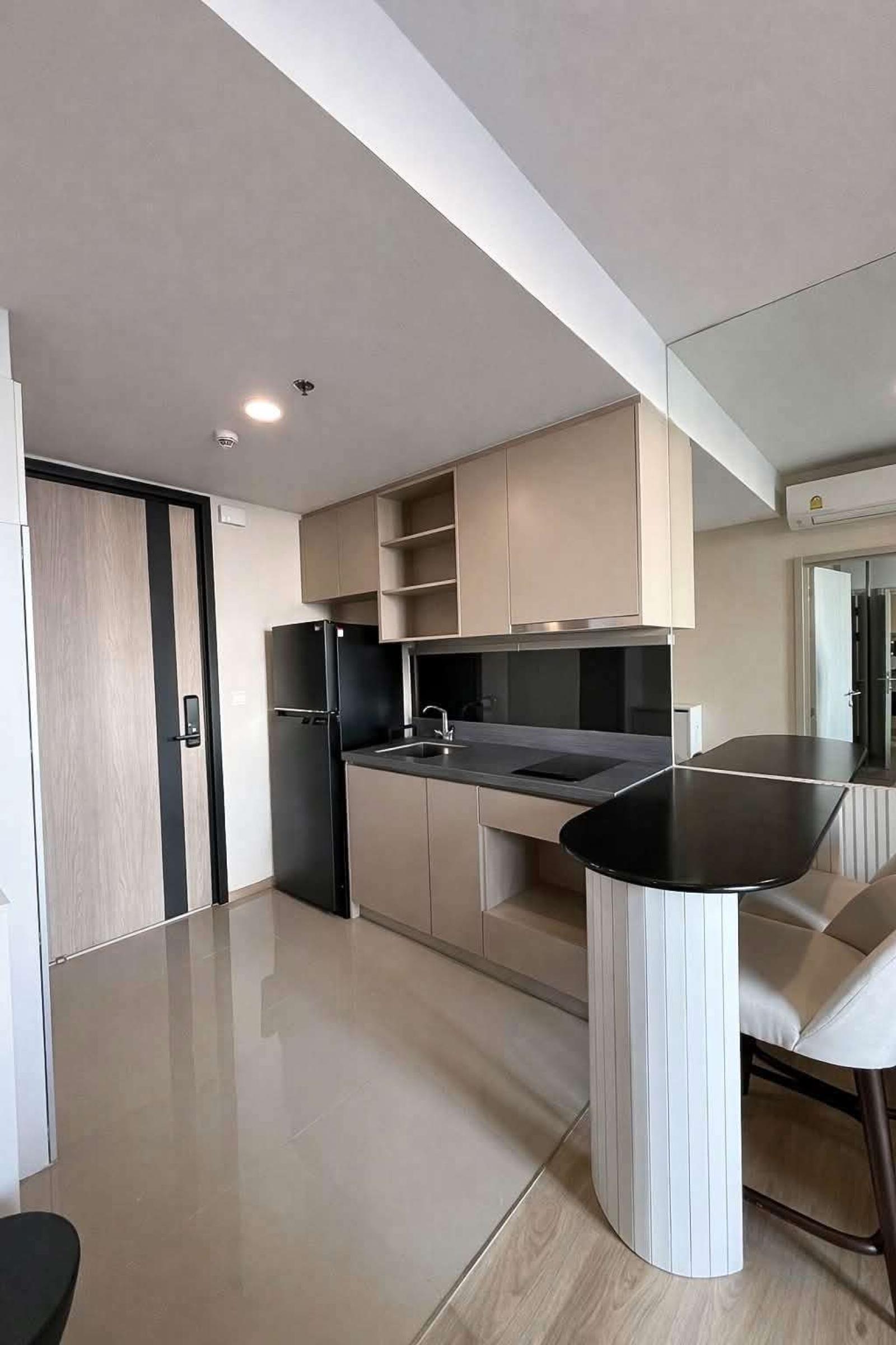 Oka Haus Sukhumvit 36 / 1 Bedroom (FOR SALE), โอกะ เฮ้าส์ สุขุมวิท 36 / 1 ห้องนอน (ขาย) PEII033