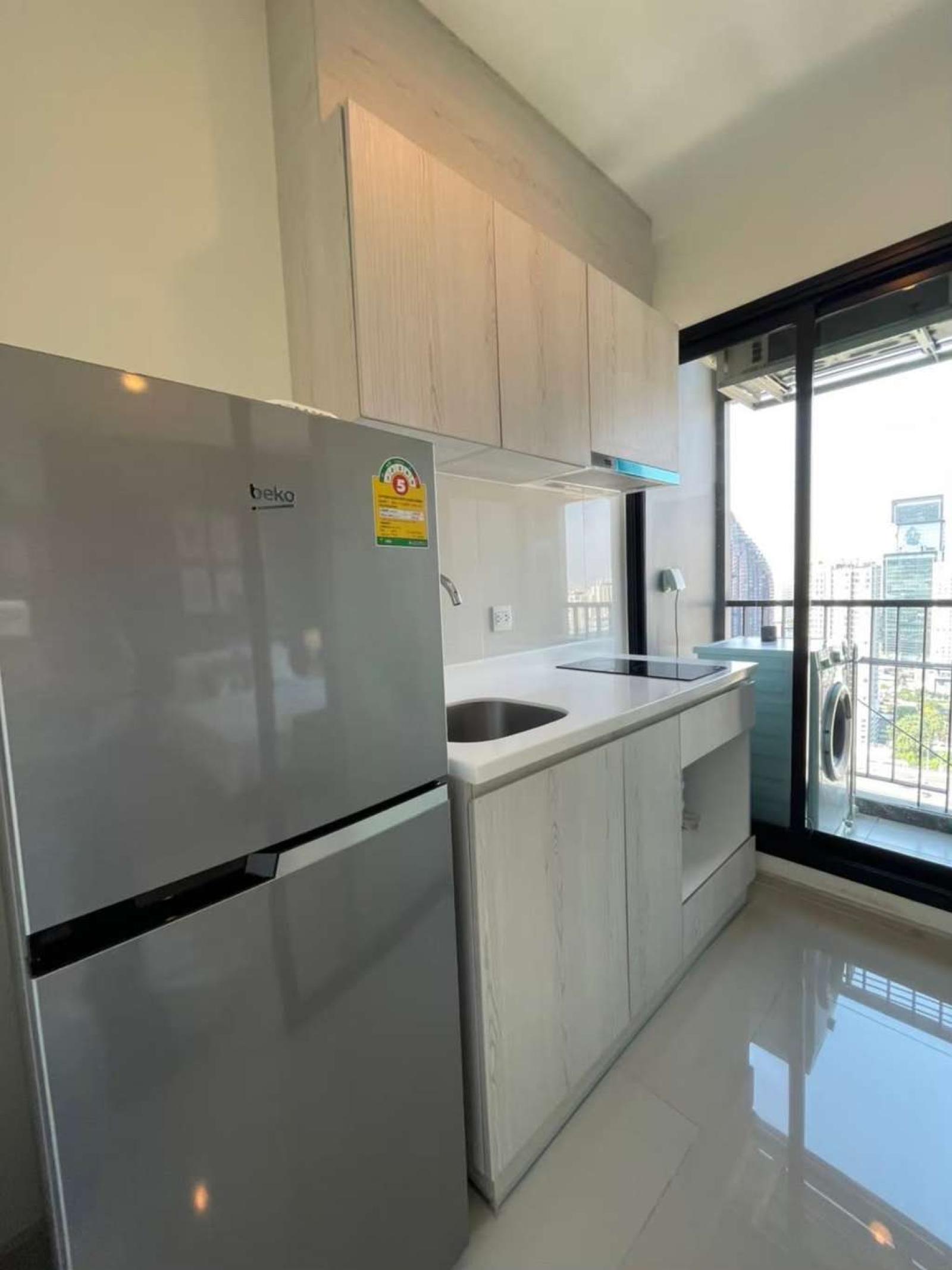 Life Asoke / Studio (SALE WITH TENANT), ไลฟ์ อโศก / ห้องสตูดิโอ (ขายพร้อมผู้เช่า) PEII083