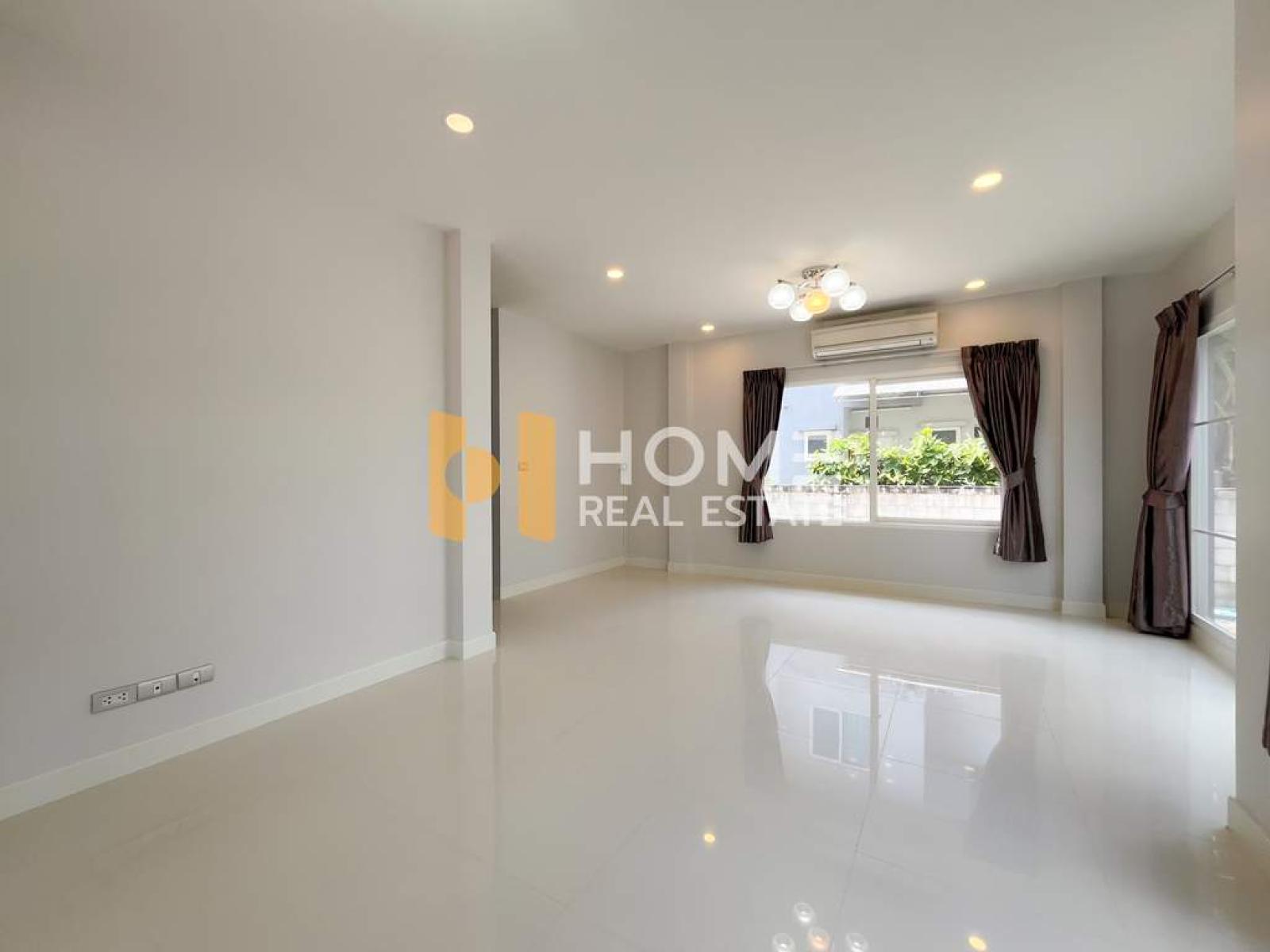 เซนโทร ศรีนครินทร์ - บางนา / 4 ห้องนอน (ขาย), Centro Srinakarin - Bangna / 4 Bedrooms (FOR SALE) POON294