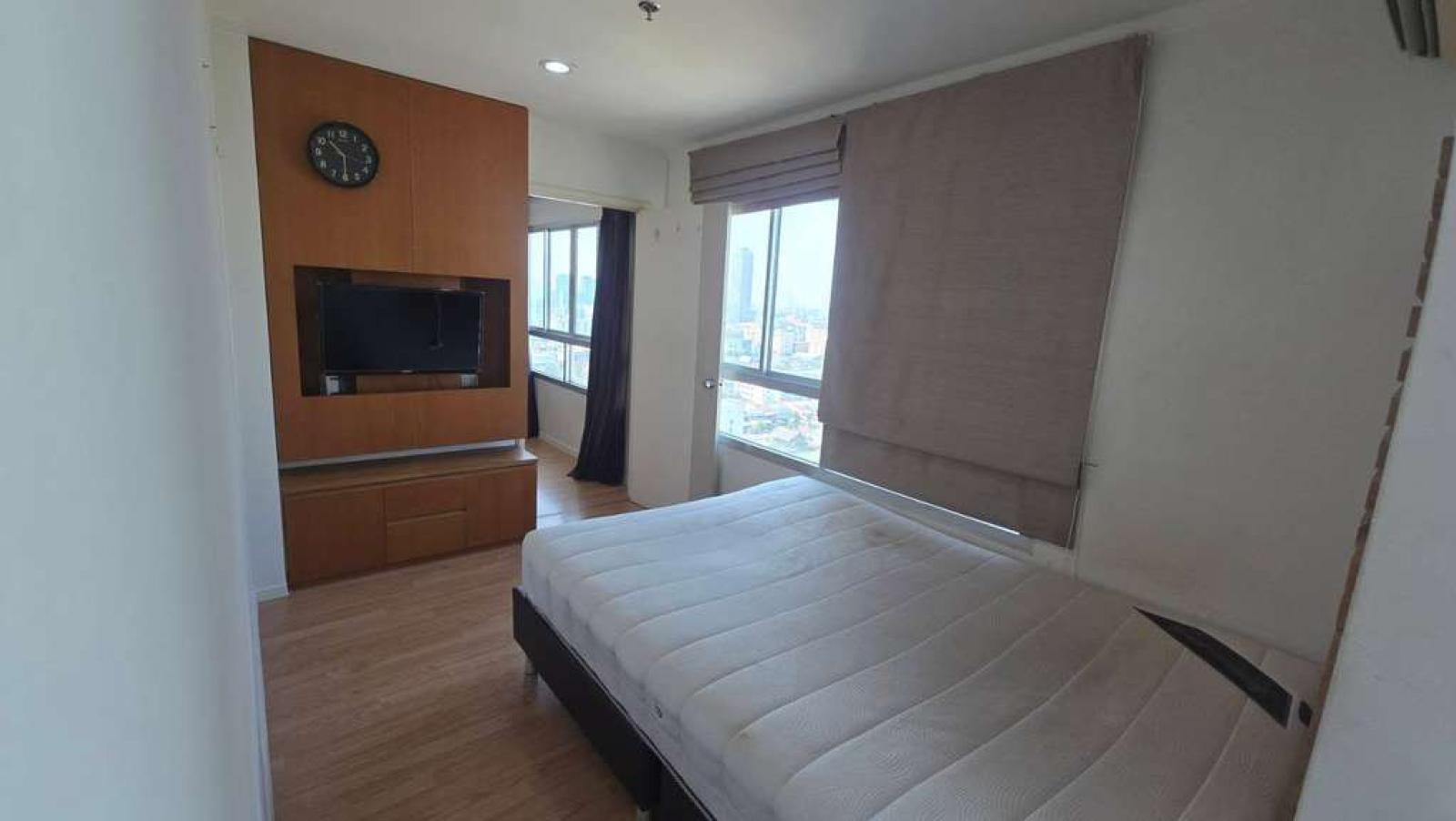 Lumpini Ville Sukhumvit 77 / 2 Bedrooms (SALE WITH TENANT), ลุมพินี วิลล์ สุขุมวิท 77 / 2 ห้องนอน (ขายพร้อมผู้เช่า) PYN126
