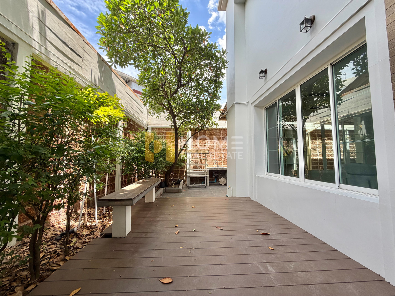 บ้านกลางกรุง เดอะ นีซ รัชวิภา / 3 ห้องนอน (ให้เช่า), Baan Klang Krung The Nice Ratchavipha / 3 Bedrooms (FOR RENT) BNS194