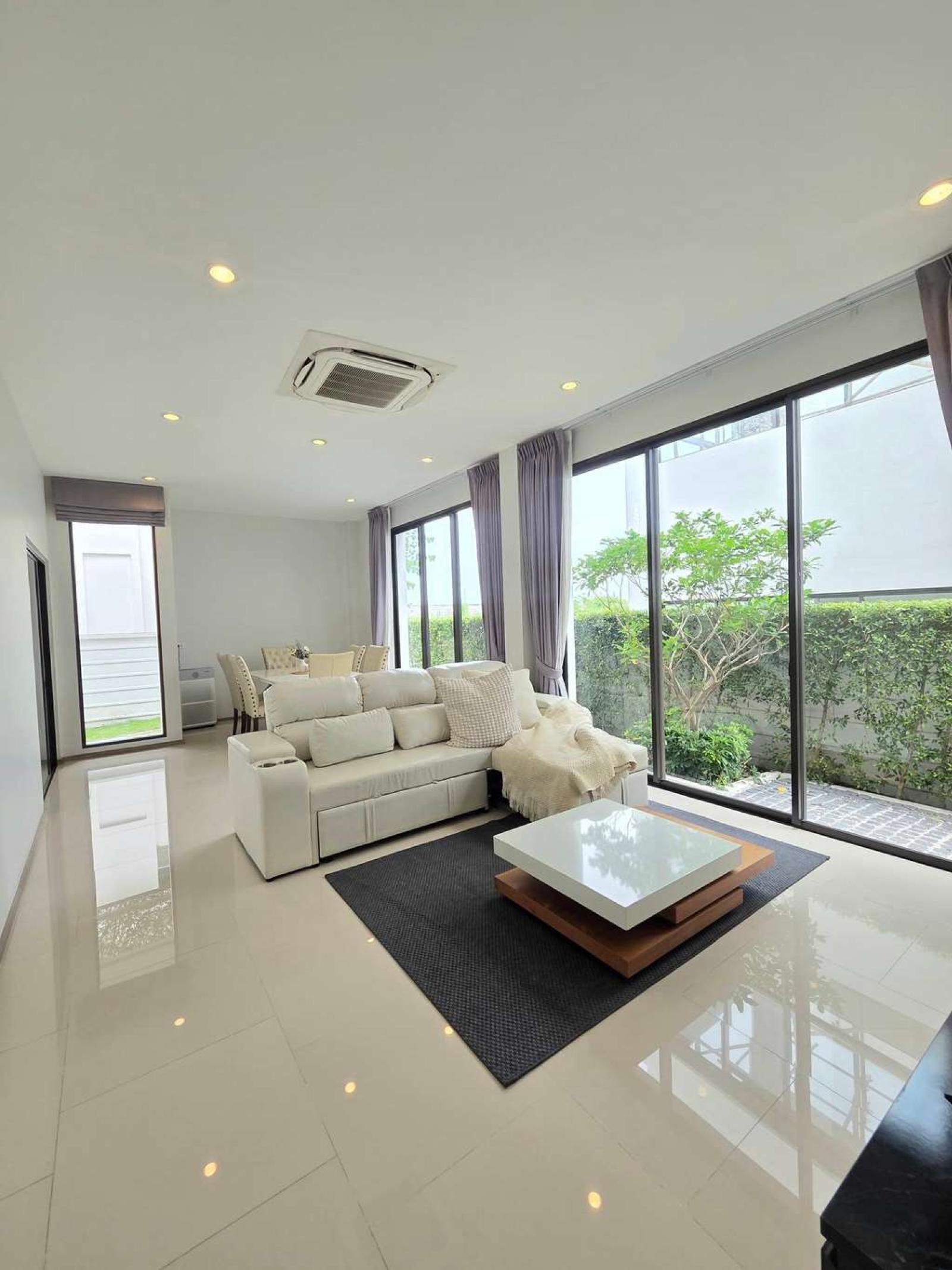 แอร์รี่ ศรีนครินทร์ - กรุงเทพกรีฑา / 5 ห้องนอน (ให้เช่า), AERIE Srinakarin - Krungthepkreetha / 5 Bedrooms (FOR RENT) BZD247