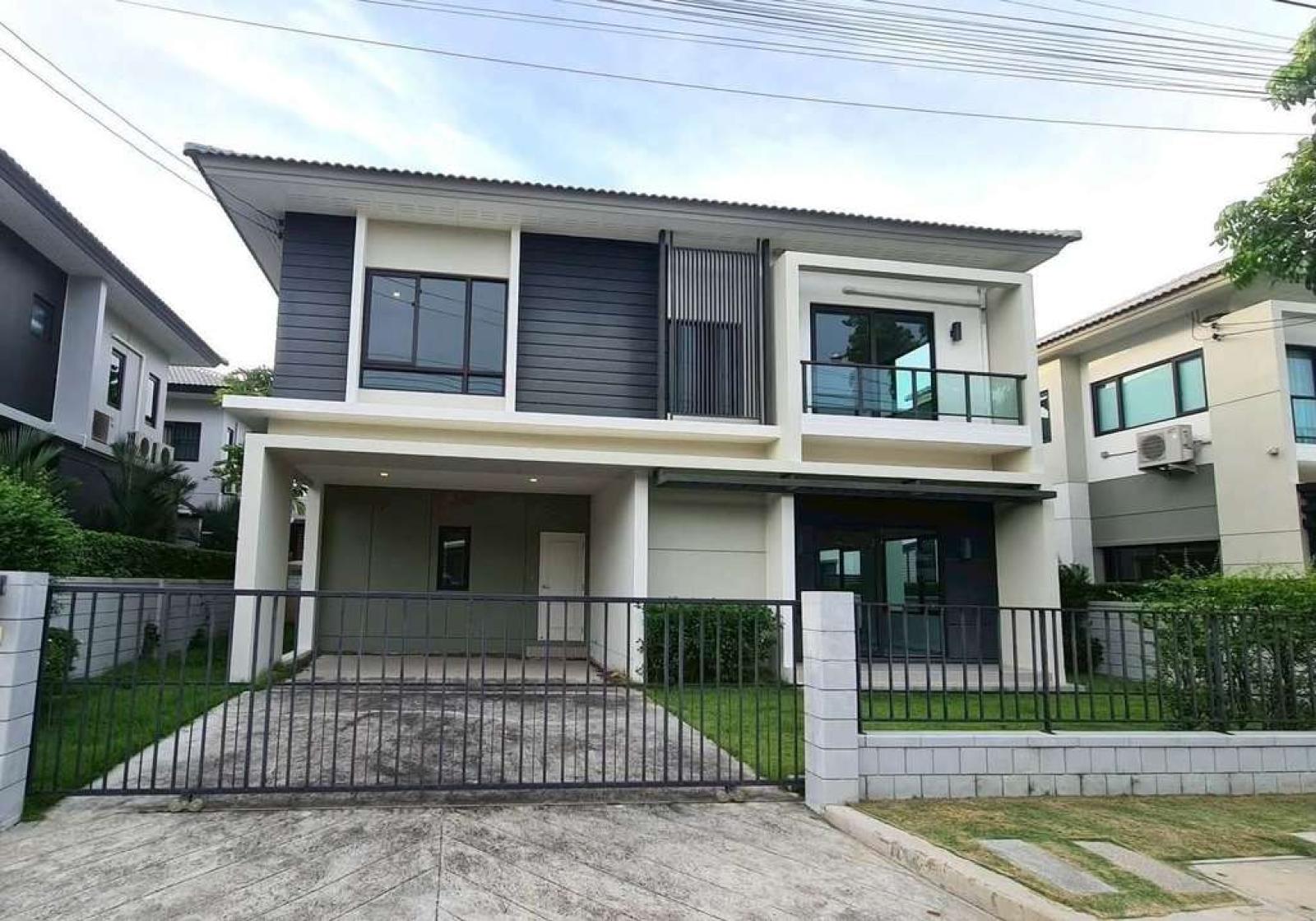 เซนโทร บางนา กม.7 / 4 ห้องนอน (ขาย), Centro Bangna km.7 / 4 Bedrooms (FOR SALE) DA081