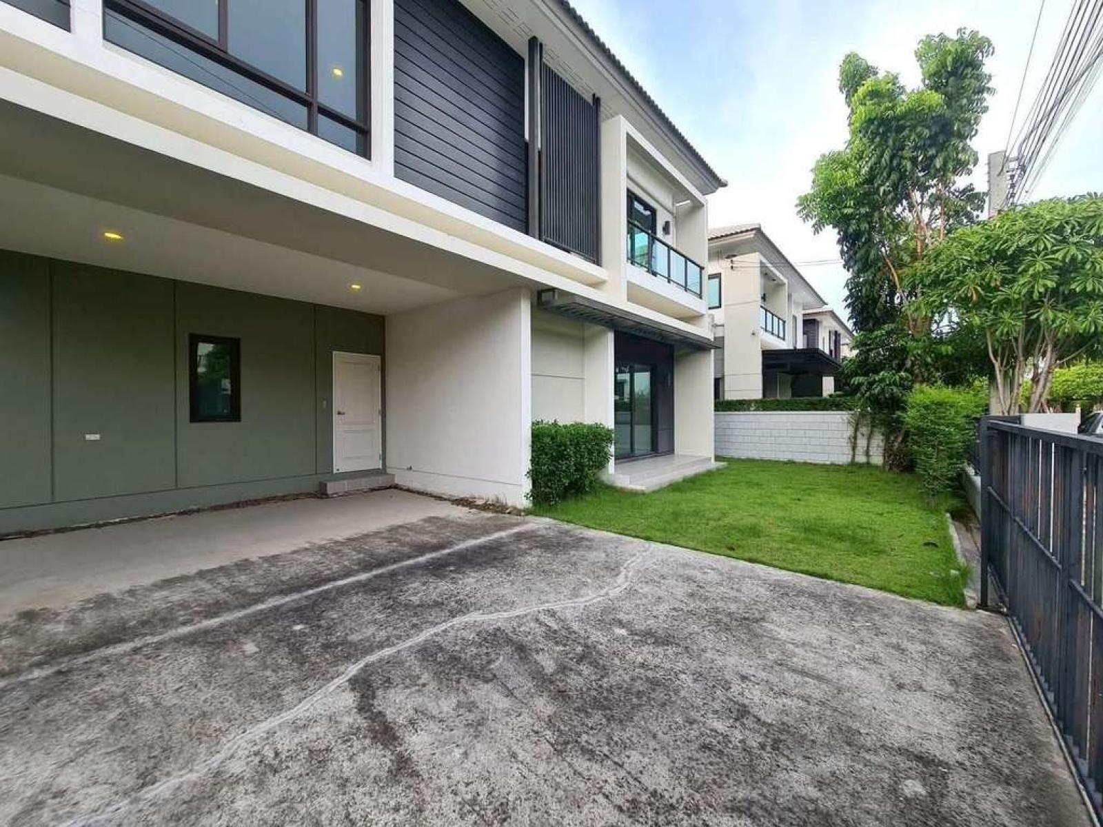 เซนโทร บางนา กม.7 / 4 ห้องนอน (ให้เช่า), Centro Bangna km.7 / 4 Bedrooms (FOR RENT) DA081