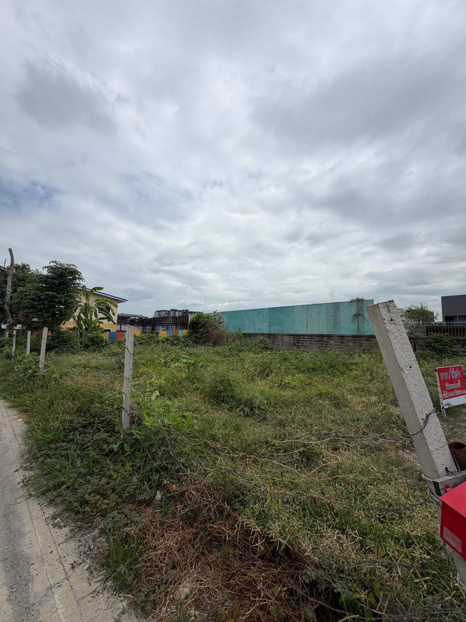 ที่ดิน 104 ตร.ว. แบริ่ง 13 / 1 งาน 4 ตร.วา (ขาย), Land plot of 104 square wah, Bearing 13. / 4 Square Wa (FOR SALE) DA089