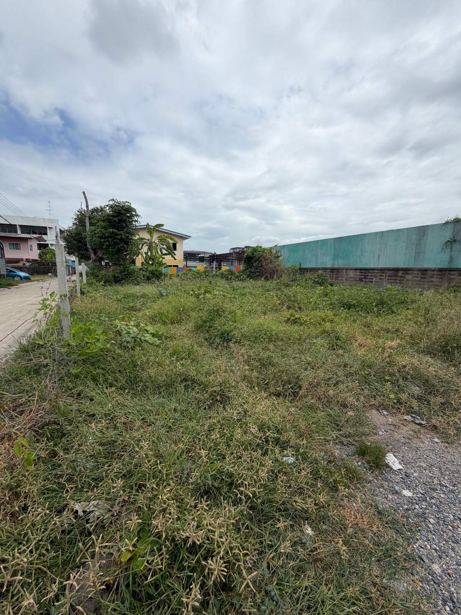 ที่ดิน 104 ตร.ว. แบริ่ง 13 / 1 งาน 4 ตร.วา (ให้เช่า), Land plot of 104 square wah, Bearing 13. / 4 Square Wa (FOR RENT) DA089