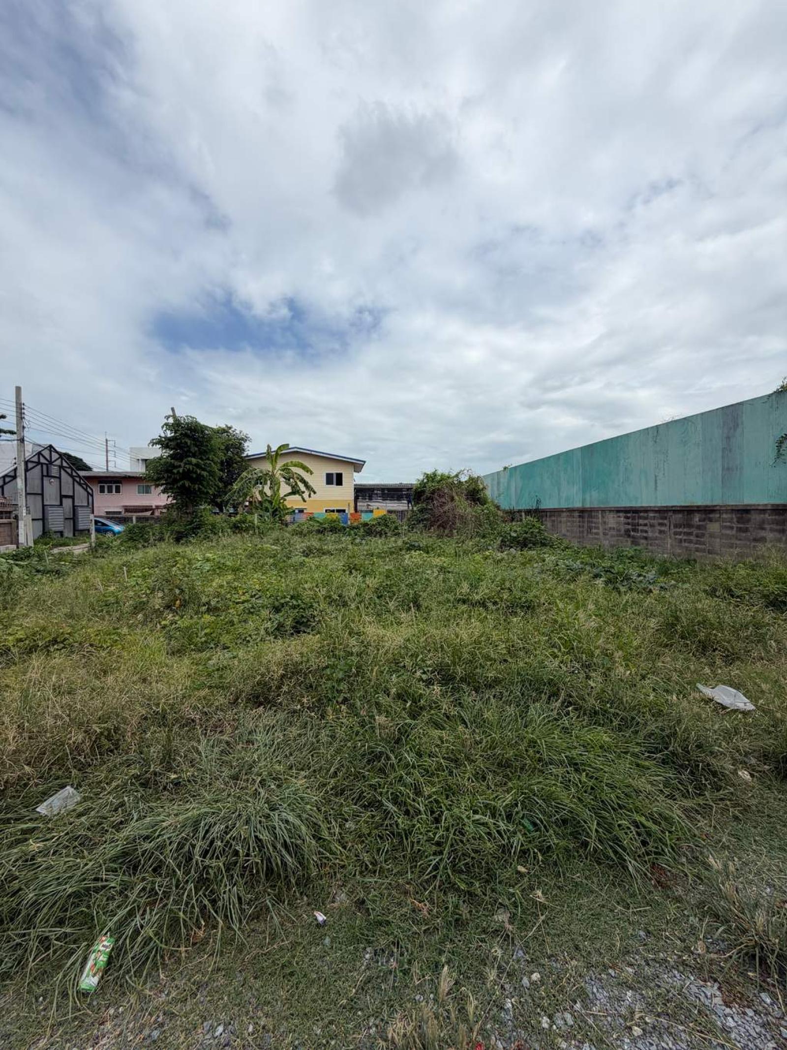 ที่ดิน 104 ตร.ว. แบริ่ง 13 / 1 งาน 4 ตร.วา (ให้เช่า), Land plot of 104 square wah, Bearing 13. / 4 Square Wa (FOR RENT) DA089