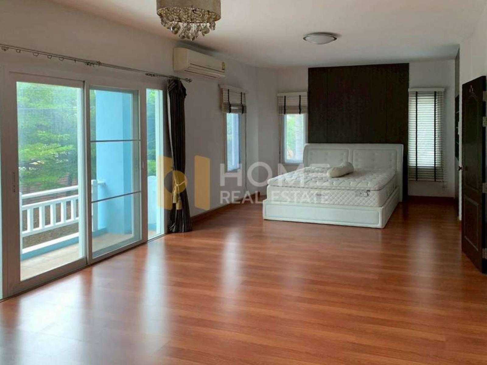 หมู่บ้านคาซาลูน่า / 3 ห้องนอน (ขาย), Casaluna Village / 3 Bedrooms (FOR SALE) YEAN242