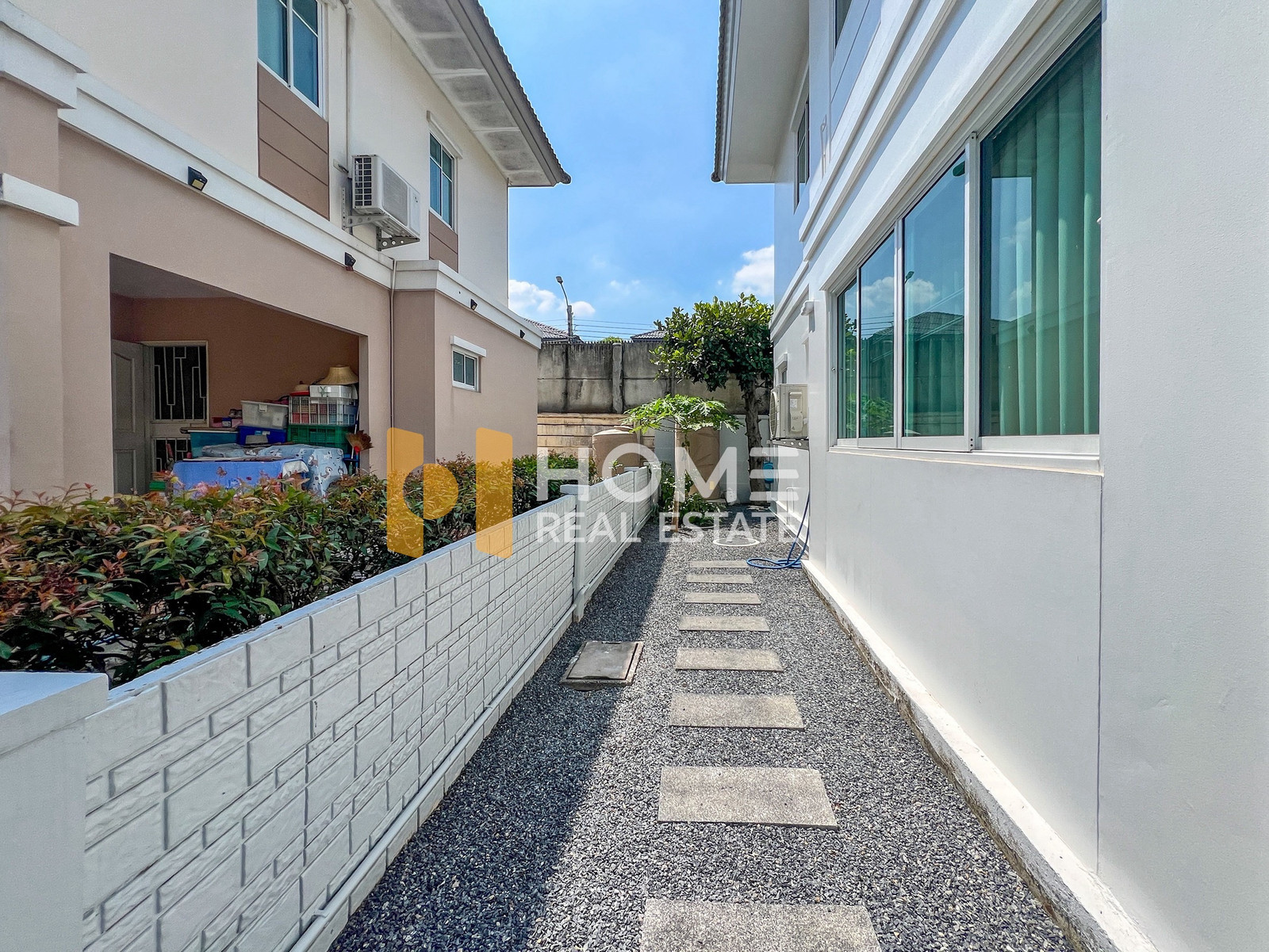 ภัสสร 21 พระราม 9 - วงแหวน / 4 ห้องนอน (ขาย), Passorn 21 Rama 9 - Wongwaen / 4 Bedrooms (FOR SALE) BZD112