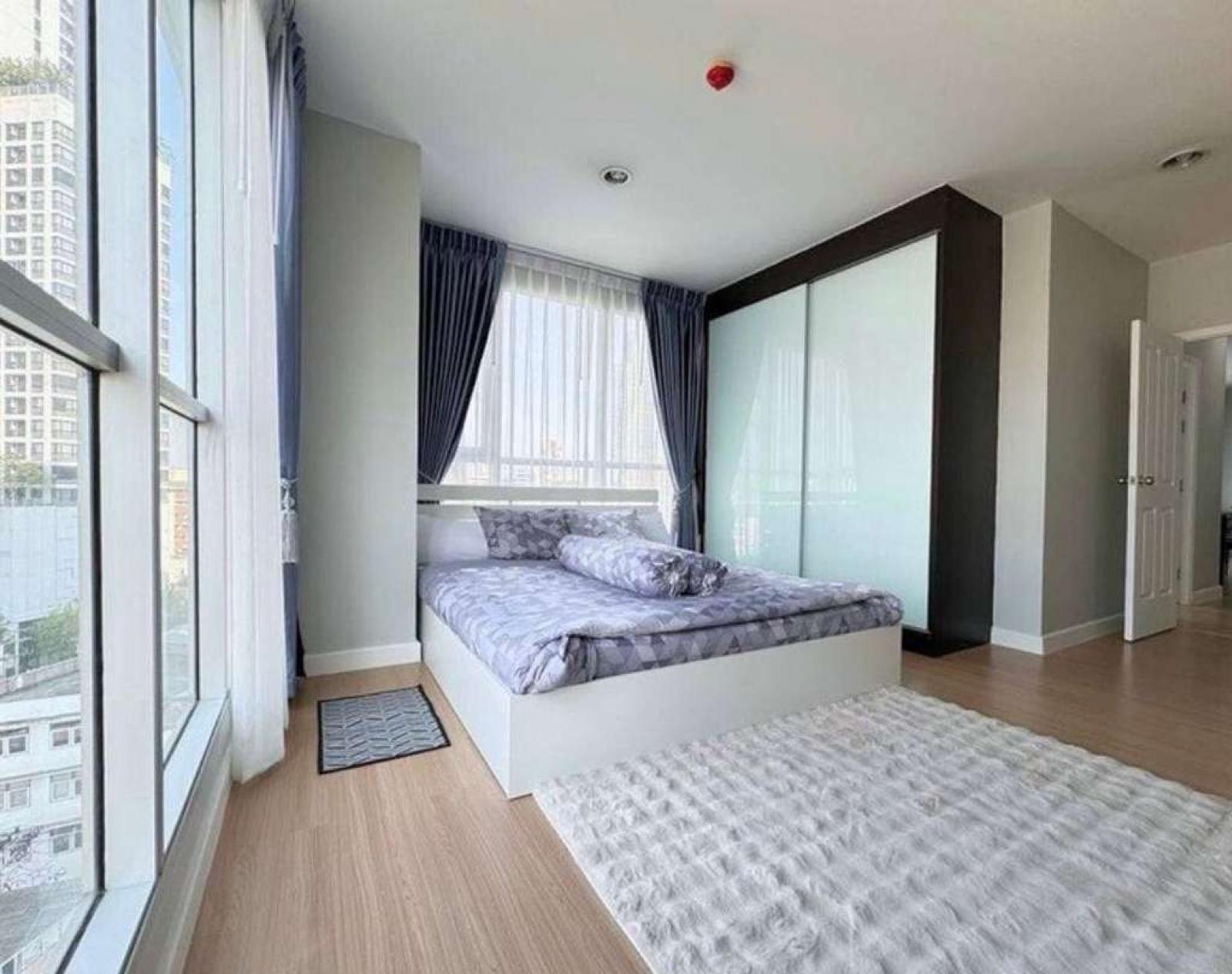 Life @ Ladprao 18 / 2 Bedrooms (SALE WITH TENANT), ไลฟ์ แอด ลาดพร้าว 18 / 2 ห้องนอน (ขายพร้อมผู้เช่า) JSMN240