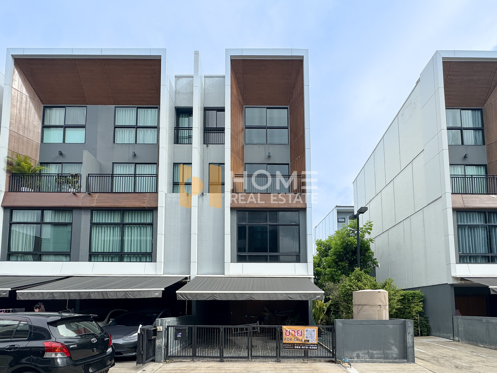 บ้านหลังมุม พื้นที่เยอะ พร้อมอยู่ 🔥 อาร์เด้น พัฒนาการ / 3 ห้องนอน (ขาย), Arden Phatthanakan / 3 Bedrooms (FOR SALE) FAS019
