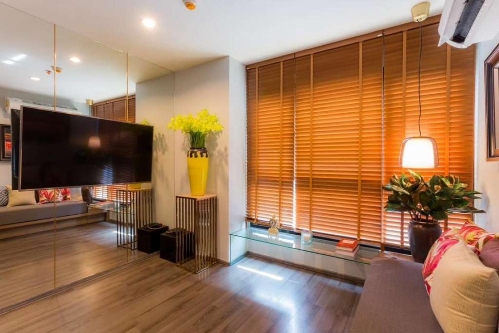 The Base Park West / 2 Bedrooms (SALE WITH TENANT), เดอะ เบส พาร์กเวสท์ / 2 ห้องนอน (ขายพร้อมผู้เช่า) PYN235