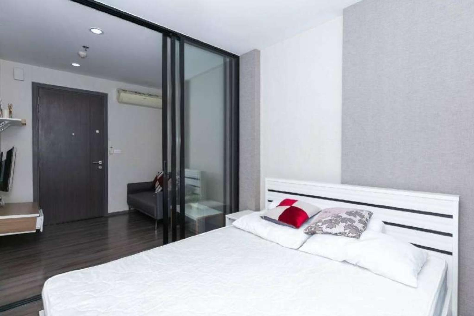 The Base Park West / 1 Bedroom (SALE WITH TENANT), เดอะ เบส พาร์กเวสท์ / 1 ห้องนอน (ขายพร้อมผู้เช่า) PYN237