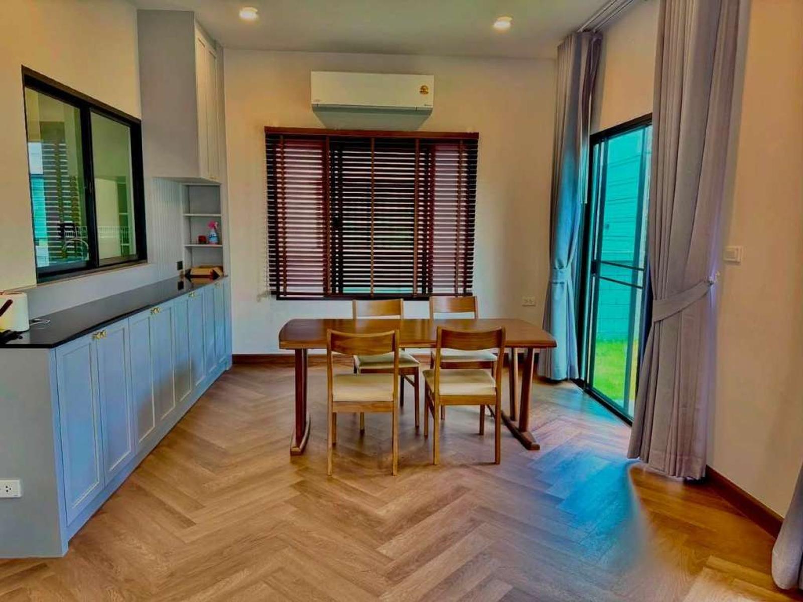 บริทาเนีย บางนา - ศรีวารี / 4 ห้องนอน (ขาย), Britania Bangna - Srivaree / 4 Bedrooms (FOR SALE) DA099