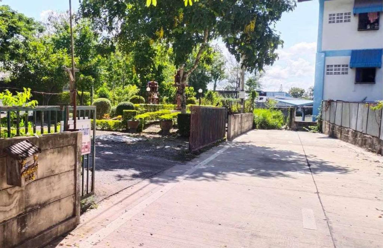 ที่ดิน 7-3-39 ไร่ ใกล้ท่าเรือแหลมฉบัง 4 กิโล / 7 ไร่ 3 งาน 39 ตร.วา (ขาย), Land plot of 7-3-39 rai, 4 kilometers from Laem Chabang Port. / 39 Square Wa (FOR SALE) YEAN244