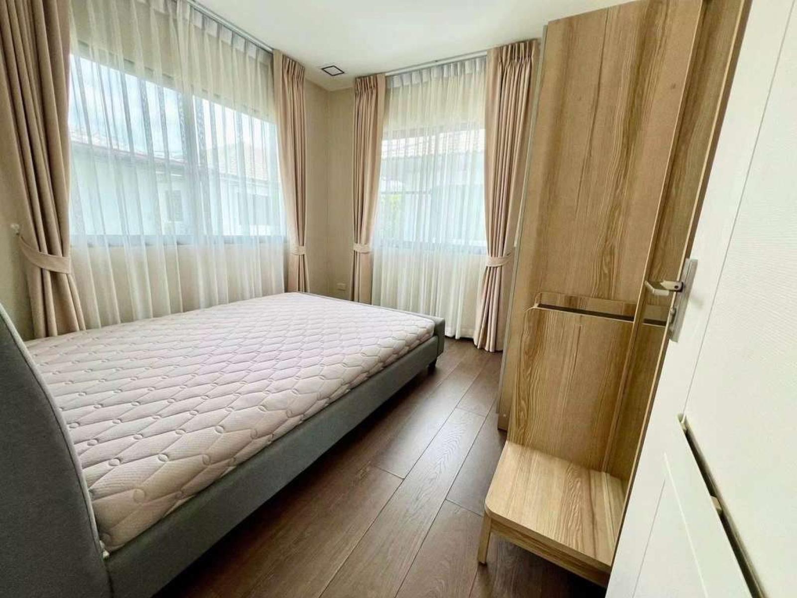 มัณฑนา บางนา กม.7 / 4 ห้องนอน (ให้เช่า), Mantana Bangna Km.7 / 4 Bedrooms (FOR RENT) DA109