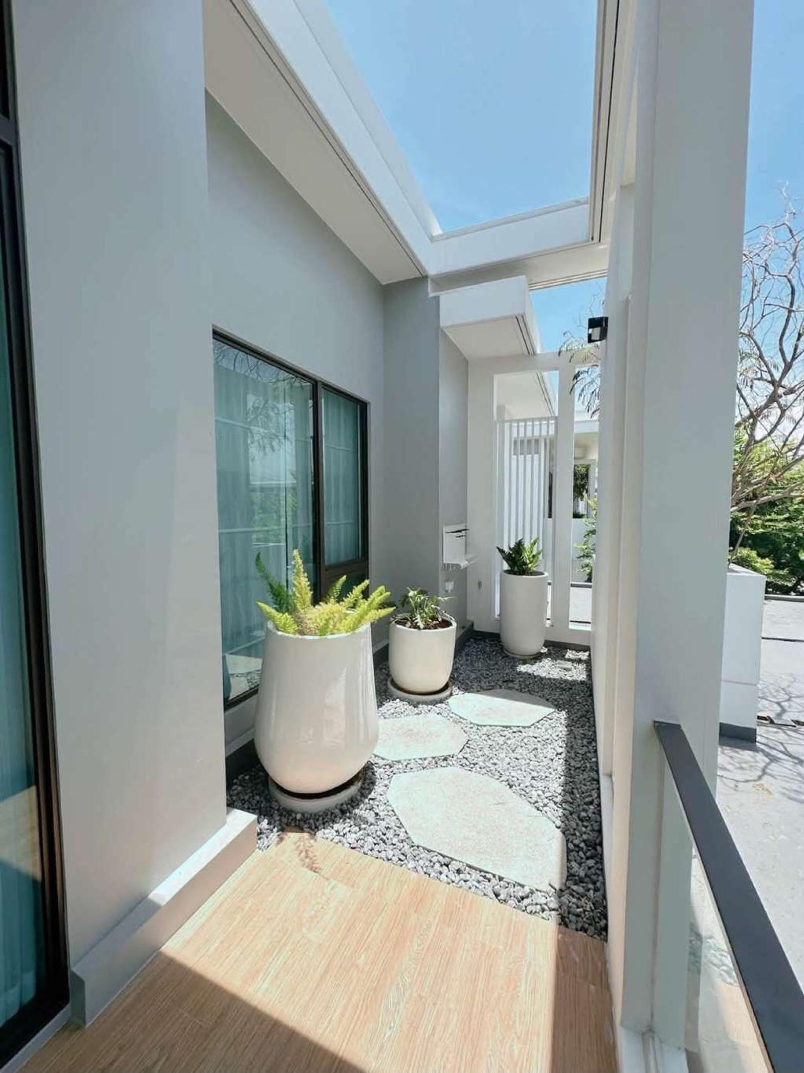 มัณฑนา บางนา กม.15 / 4 ห้องนอน (ให้เช่า), MANTANA Bangna km 15 / 4 Bedrooms (FOR RENT) DA112