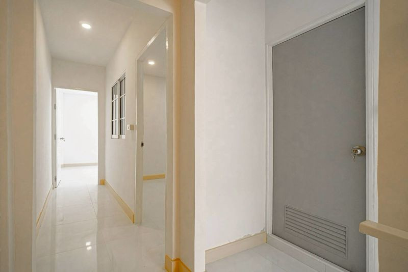 หมู่บ้านธารทอง 2 / 3 ห้องนอน (ขาย), Thanthong Village 2 / 3 Bedrooms (FOR SALE) EARK083