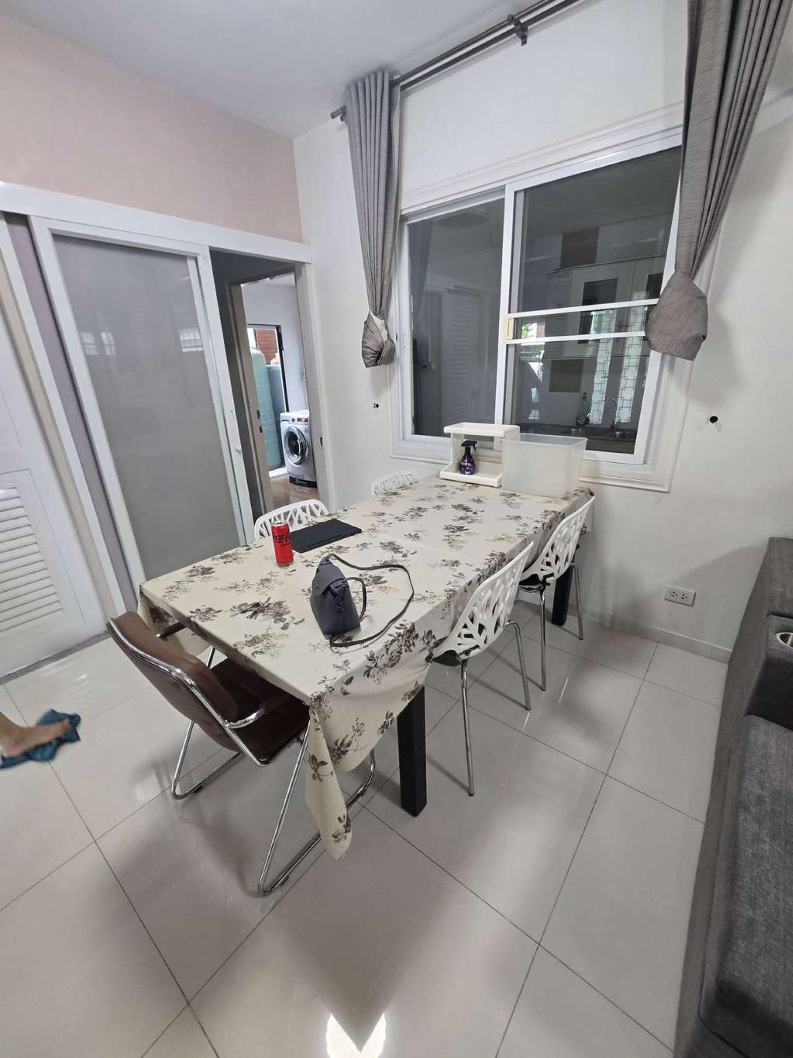 โฮมเพลส เดอะ พาร์ค วงแหวน - พระราม9 / 3 ห้องนอน (ให้เช่า), Home Place The Park Wongwaen - Rama9 / 3 Bedrooms (FOR RENT) BZD253