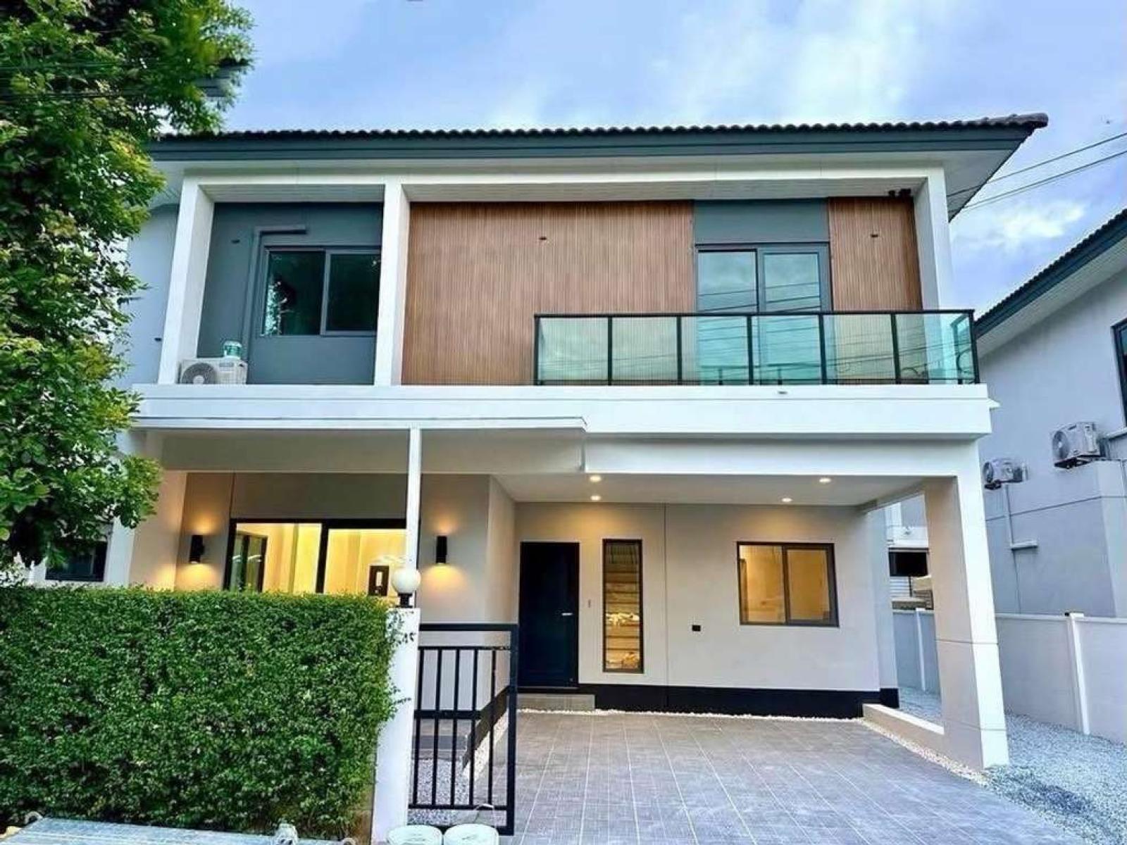 เซนโทร ชัยพฤกษ์ - แจ้งวัฒนะ 2 / 4 ห้องนอน (ขาย), Centro Chaiyaphruek - Chaengwattana 2 / 4 Bedrooms (FOR SALE) BNS223