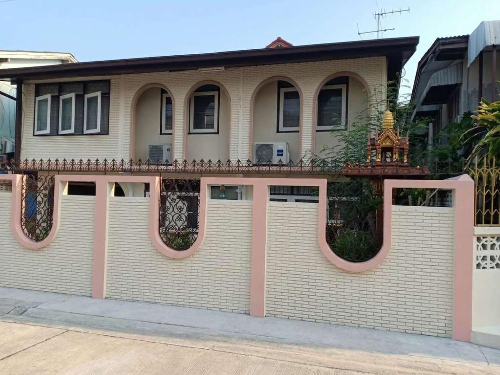 🏡 ด่วน! บ้านเดี่ยวทำเลทอง วชิรธรรม 57 พื้นที่เยอะ ราคาคุ้ม 🏡 บ้านเดี่ยว ซอยวชิรธรรม 57 แยก 5 / 4 ห้องนอน (ขาย), Detached house Soi Wachiratham 57 Intersection 5 / 4 Bedrooms (FOR SALE) GNG231
