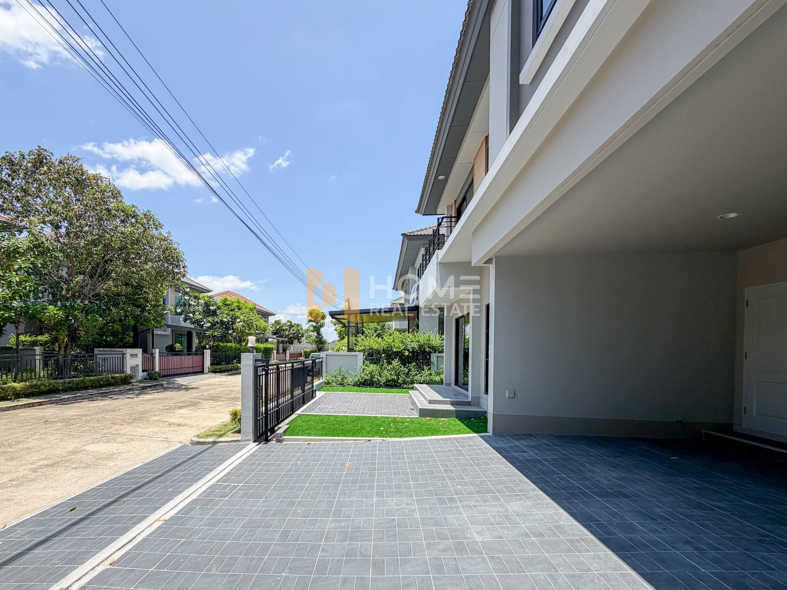 🏡 บ้านรีโนเวทใหม่กริ๊บ! ใกล้ Central Westville คุ้มสุดในโครงการ 🔥 ไลฟ์ บางกอก บูเลอวาร์ด ราชพฤกษ์ - ปิ่นเกล้า / 3 ห้องนอน (ขาย), Life Bangkok Boulevard Ratchaphruek - Pinklao / 3 Bedrooms (FOR SALE) BALL427