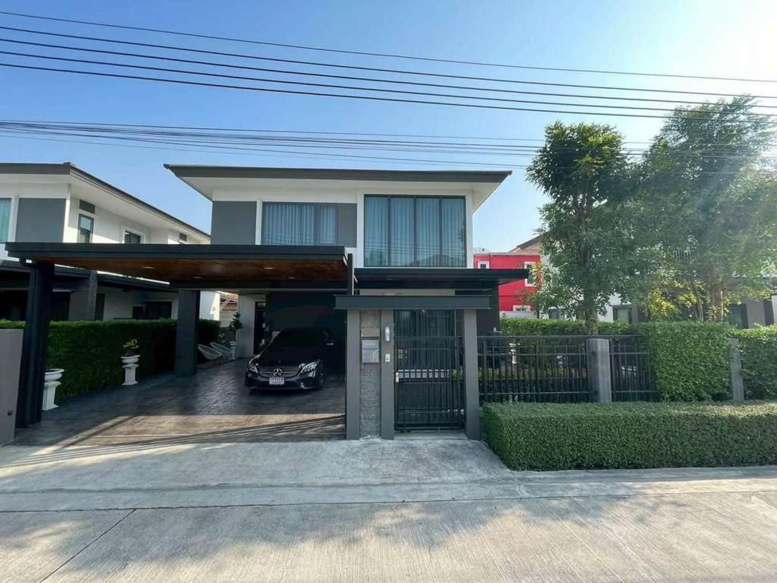แกรนด์ บริทาเนีย บางนา กม.12 / 3 ห้องนอน (ขาย), Grand Britania Bangna KM.12 / 3 Bedrooms (FOR SALE) DA121