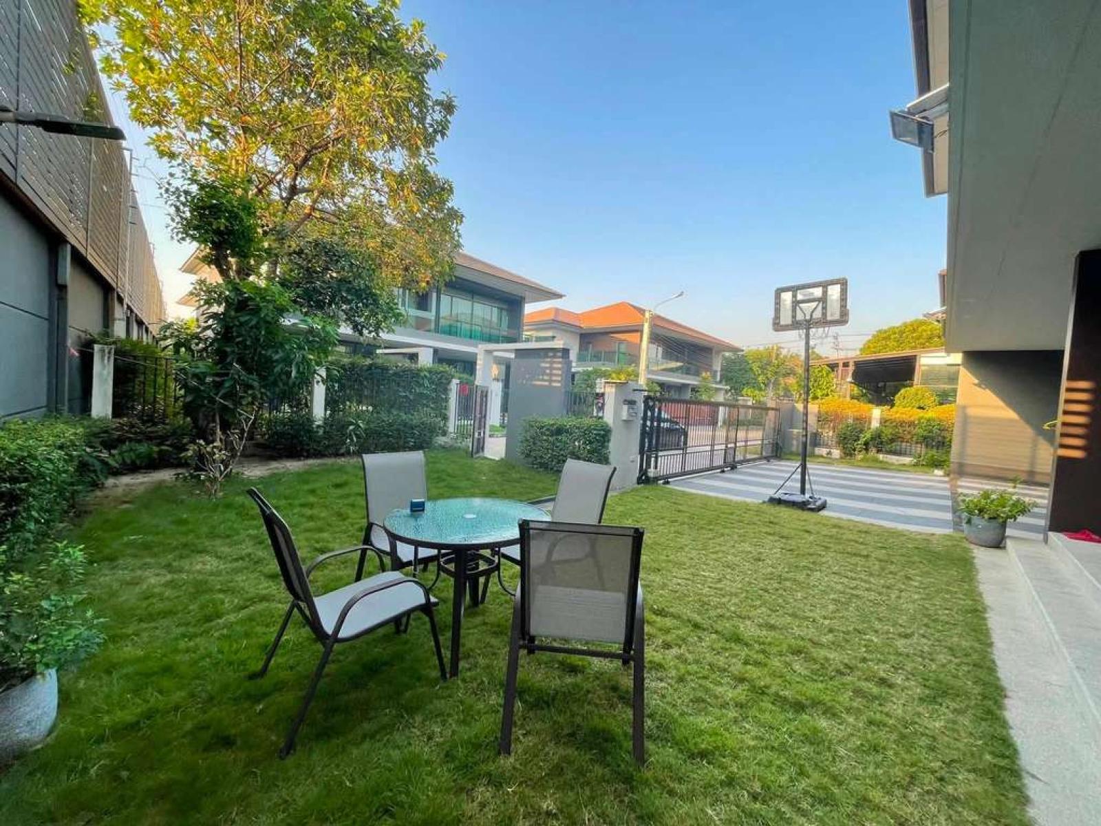 เศรษฐสิริ กรุงเทพกรีฑา / 5 ห้องนอน (ขาย), Setthasiri Krungthep Kreetha / 5 Bedrooms (FOR SALE) BZD258