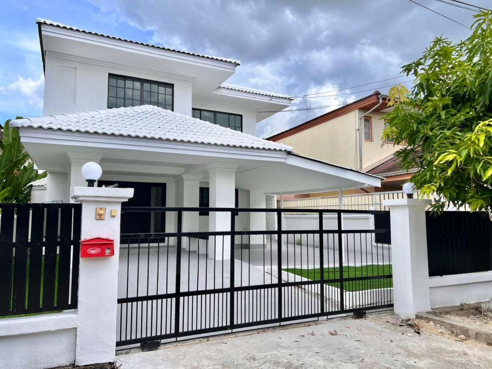 หมู่บ้านอักษรา พุทธมณฑลสาย 3 - ทวีวัฒนา / 3 ห้องนอน (ขาย), Aksara Village, Phutthamonthon Sai 3 - Thawi Watthana / 3 Bedrooms (FOR SALE) BNS232