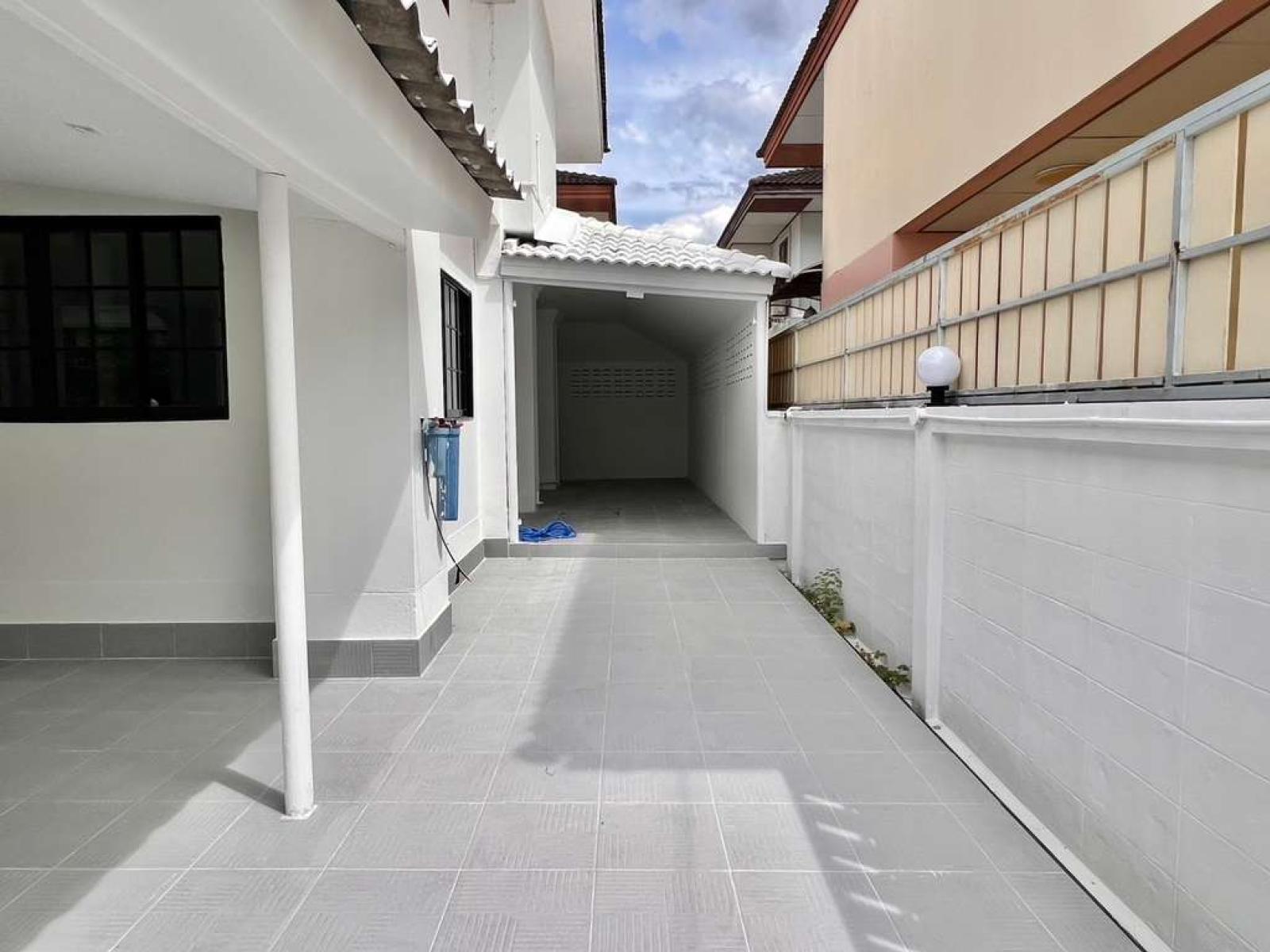 หมู่บ้านอักษรา พุทธมณฑลสาย 3 - ทวีวัฒนา / 3 ห้องนอน (ขาย), Aksara Village, Phutthamonthon Sai 3 - Thawi Watthana / 3 Bedrooms (FOR SALE) BNS232