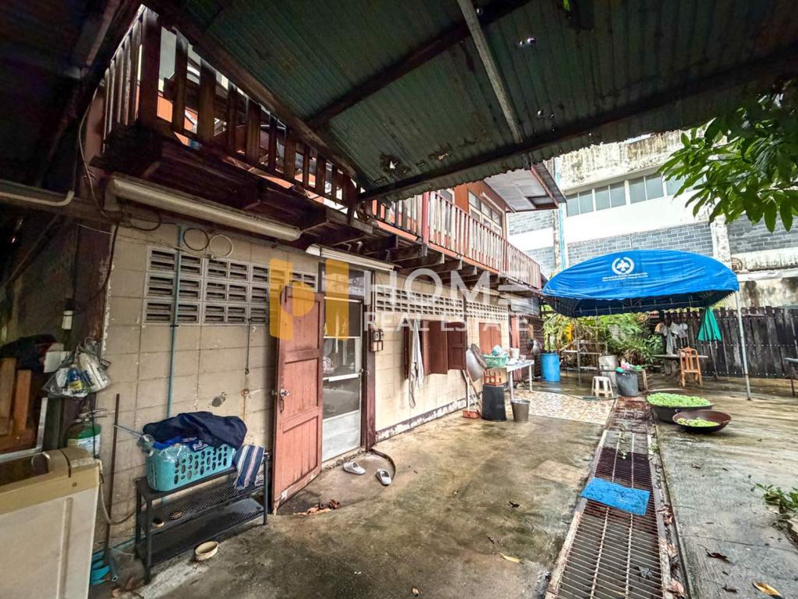 ที่ดิน 217ตร.ว. หมู่บ้านผกามาศ ปรีดีพนมยงค์ 26 / 217 ตร.วา (ขาย), Land plot of 217 square wah in Phakamart Village Pridi Phanomyong 26 / 217 Square Wa (FOR SALE) GNG211