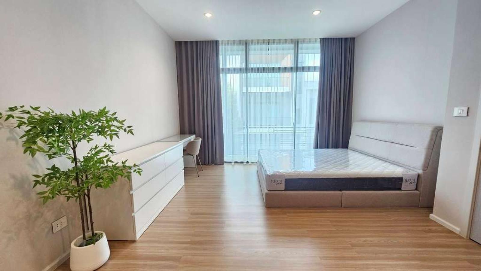 เนอวานา ดีฟายน์ ศรีนครินทร์ - พระราม 9 / 3 ห้องนอน (ให้เช่า), Nirvana Define Srinakarin - Rama 9 / 3 Bedrooms (FOR RENT) BZD265