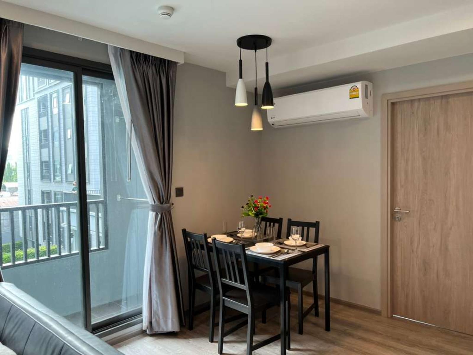MAESTRO 19 Ratchada 19 - Vipha / 2 Bedrooms (SALE WITH TENANT), มาเอสโตร 19 รัชดา 19 - วิภา / 2 ห้องนอน (ขายพร้อมผู้เช่า) JSMN426