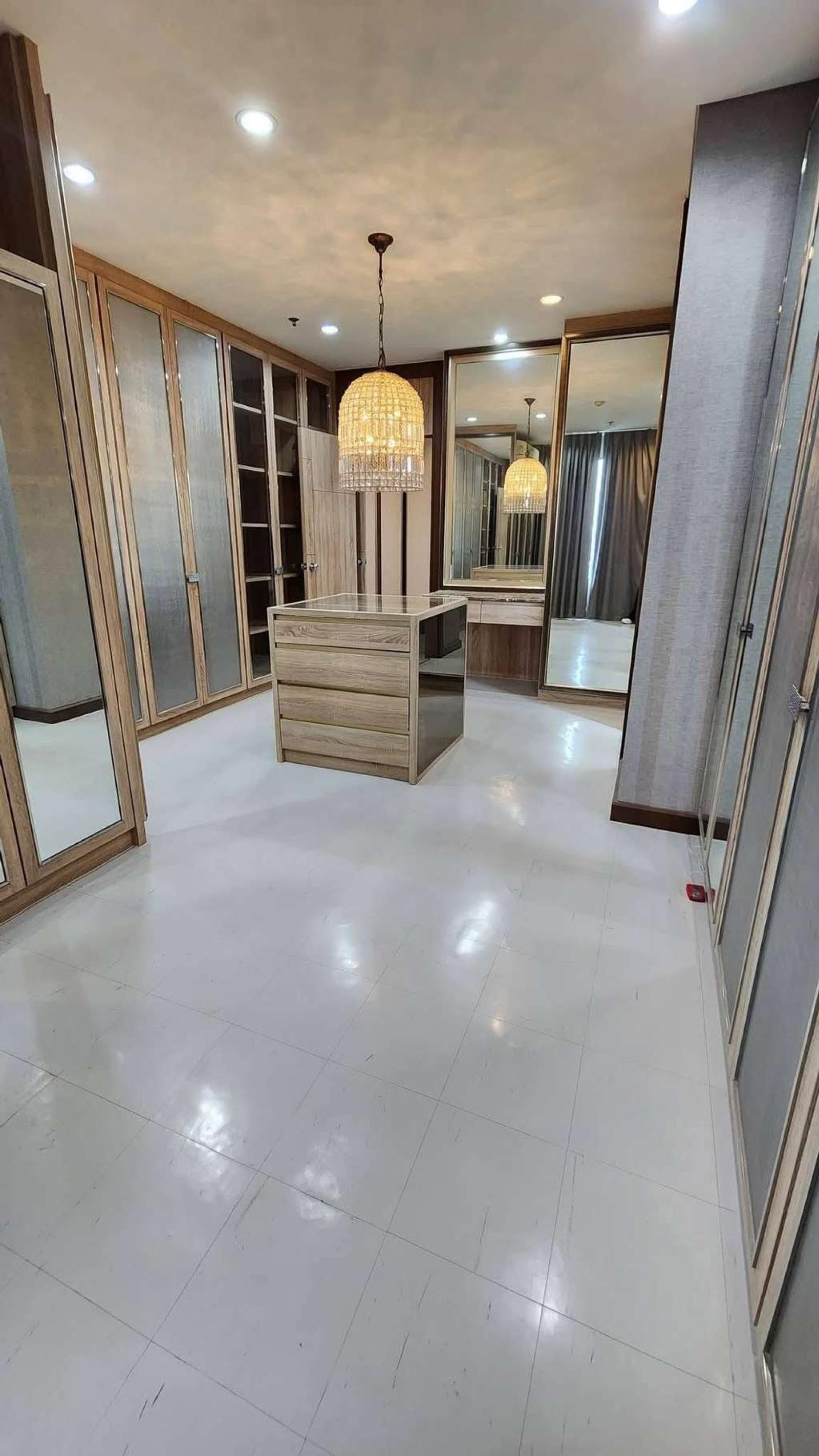 Villa Asoke / 2 Bedrooms (FOR SALE), วิลล่า อโศก / 2 ห้องนอน (ขาย) PEII138