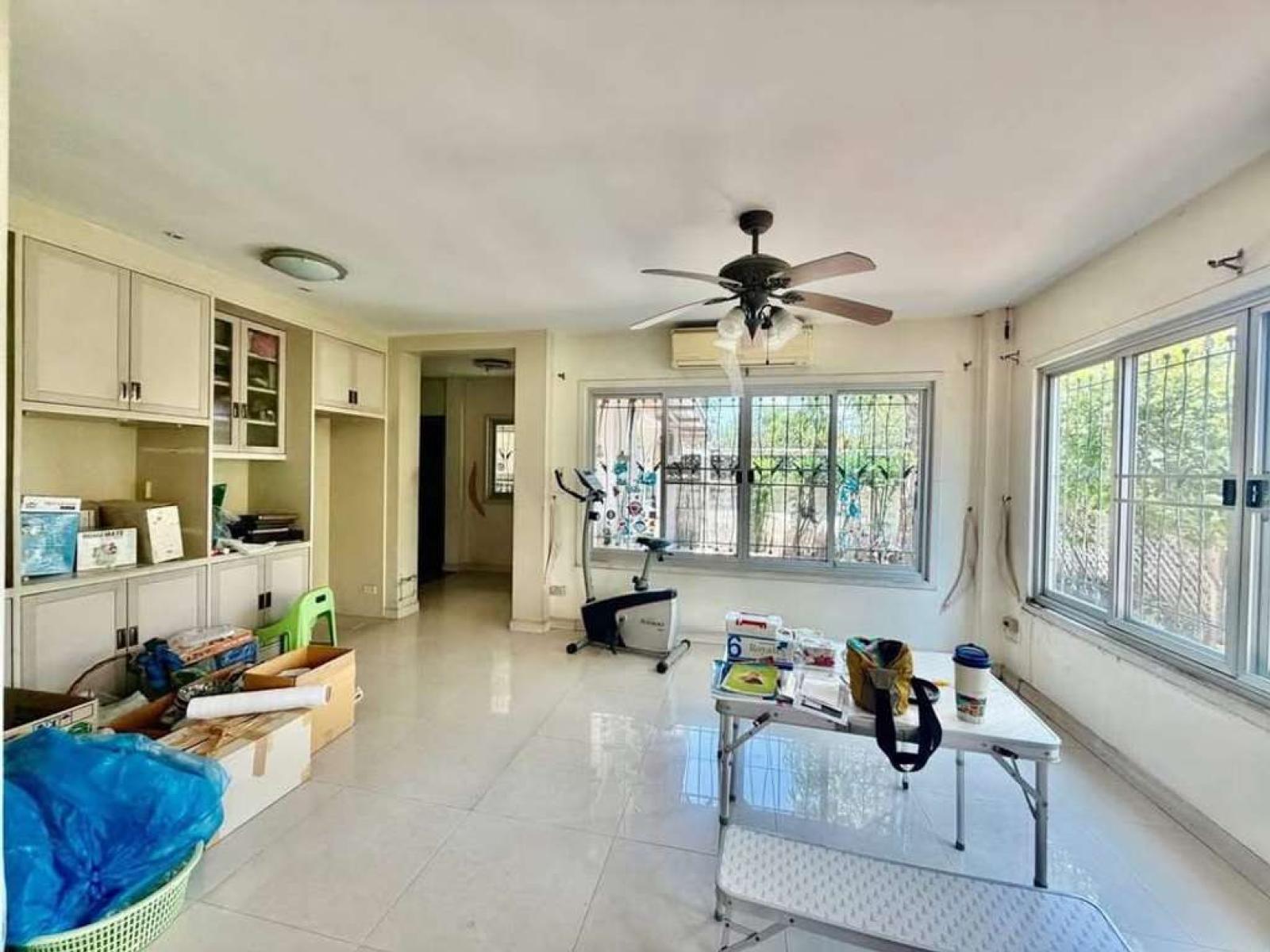 หมู่บ้านศรีพงษ์ 3 / 3 ห้องนอน (ขาย), Sripong Village 3 / 3 Bedrooms (FOR SALE) PSRN019