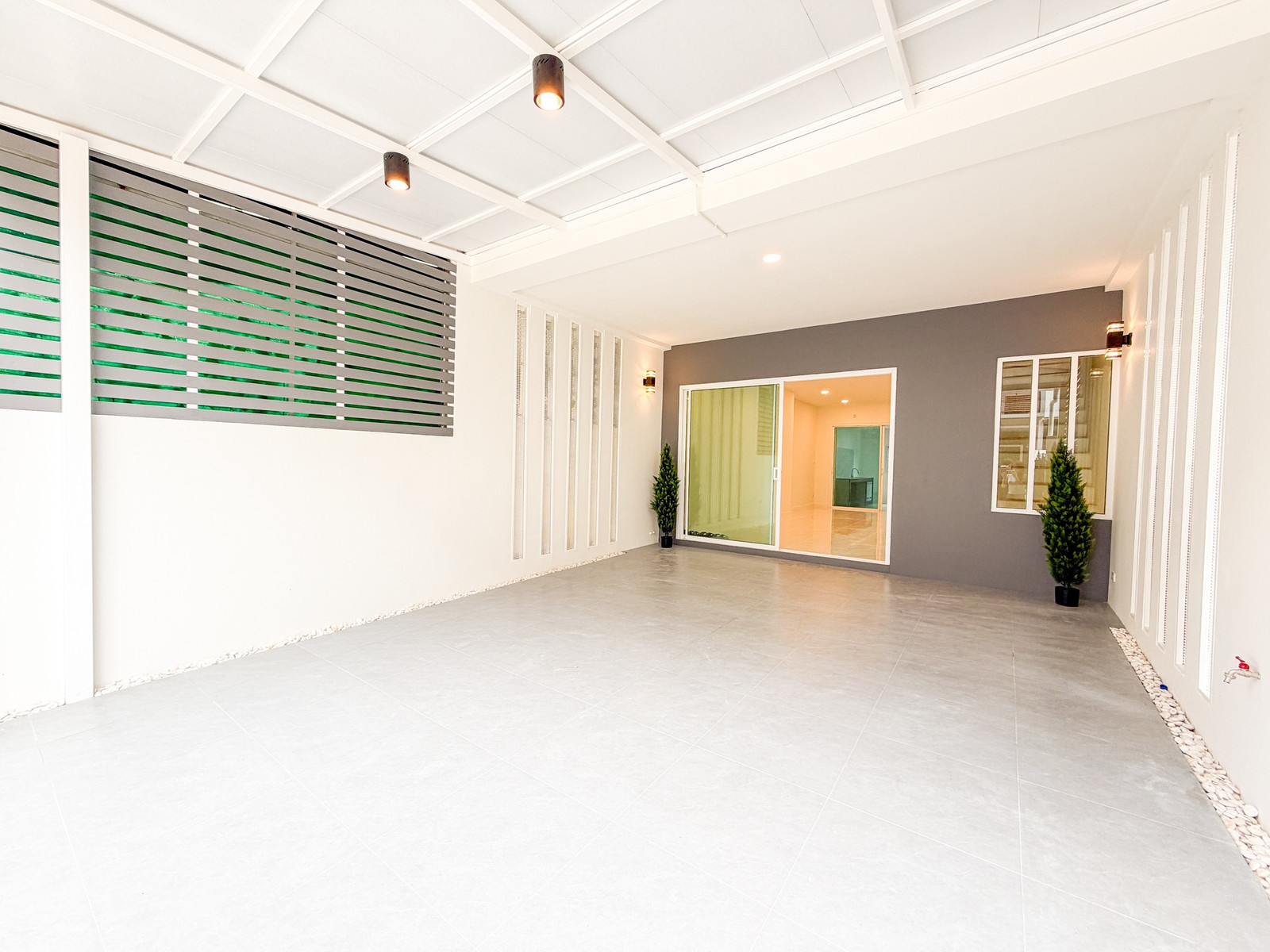 บารอนเนีย ทาวน์ ท่าน้ำนนท์ / 3 ห้องนอน (ขาย), Baronia Town Thanamnon / 3 Bedrooms (FOR SALE) EARK034