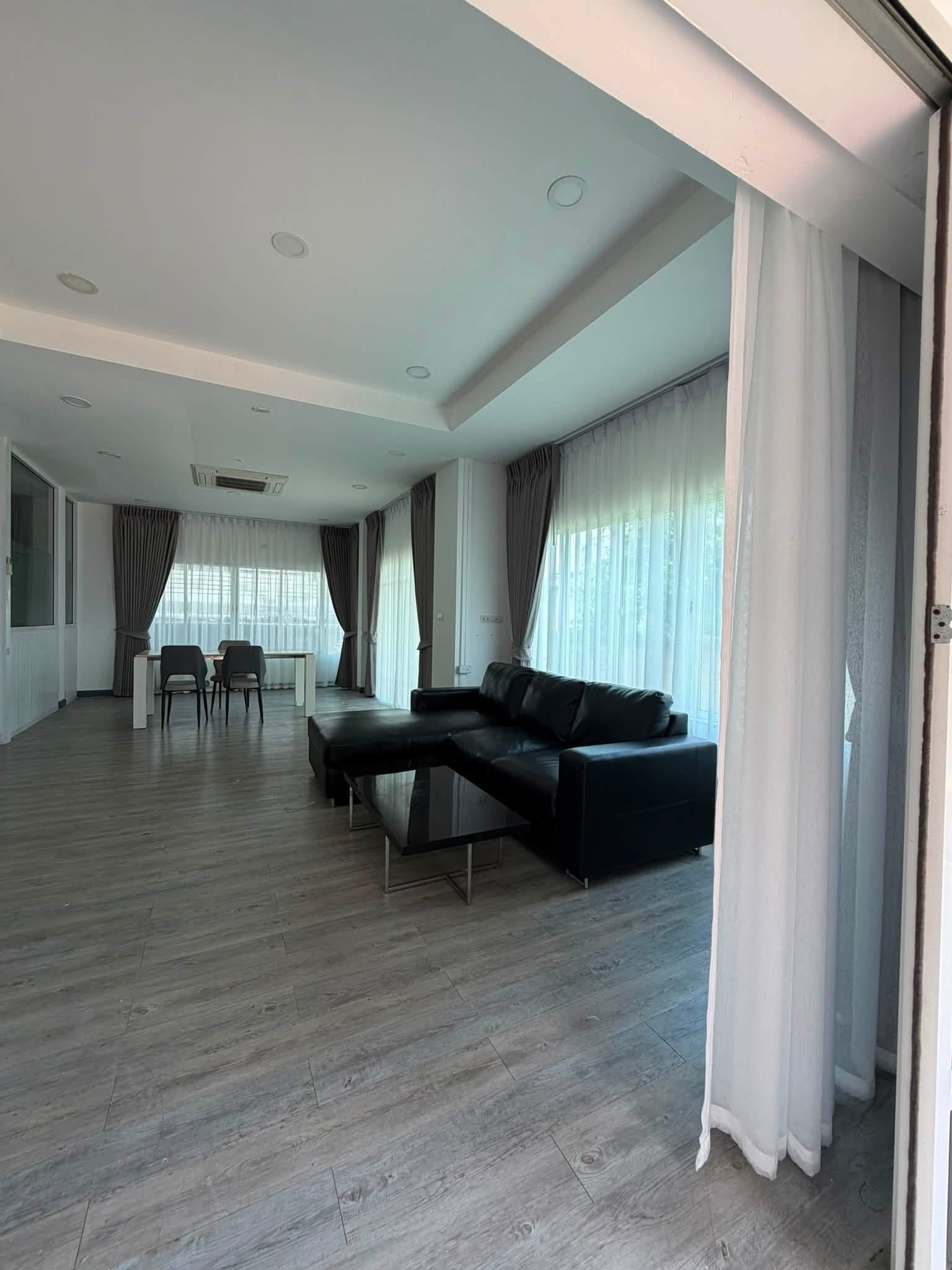 เลอ นีโอ ศรีนครินทร์ 1-2 / 4 ห้องนอน (ขาย), Le Neo Srinakarin 1-2 / 4 Bedrooms (FOR SALE) DA162